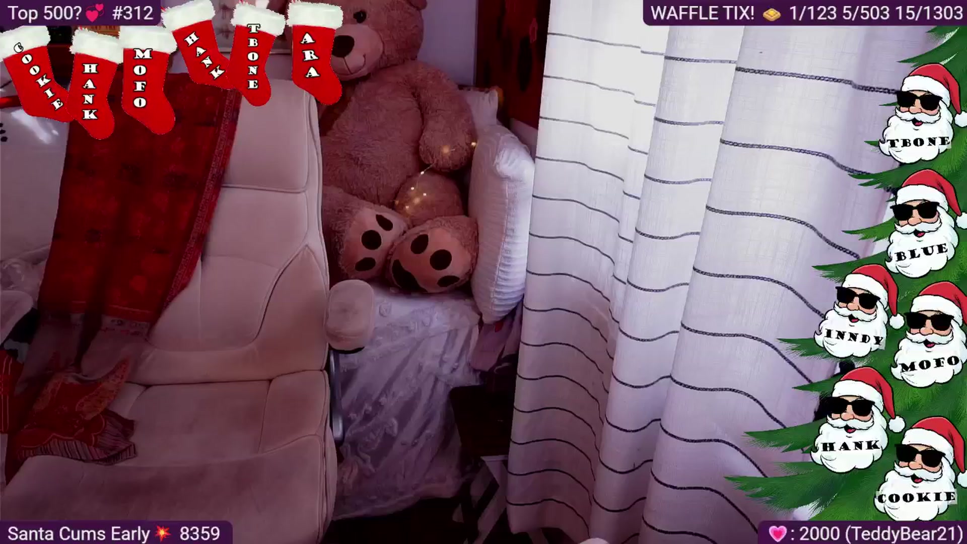 Gallery image thumbnail from AprilJames's myfreecams stream on, 12/24/2025, 21:19 image 18 of 20