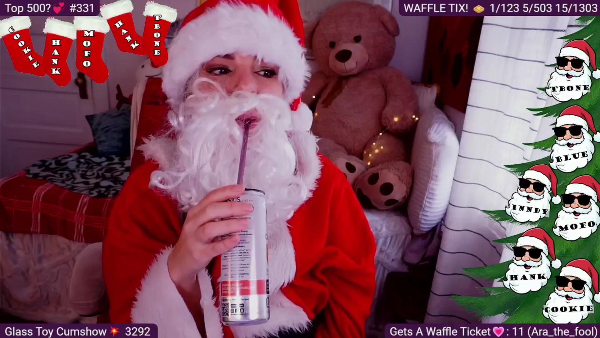 Gallery image thumbnail from AprilJames's myfreecams stream on, 12/24/2025, 21:19 image 2 of 20