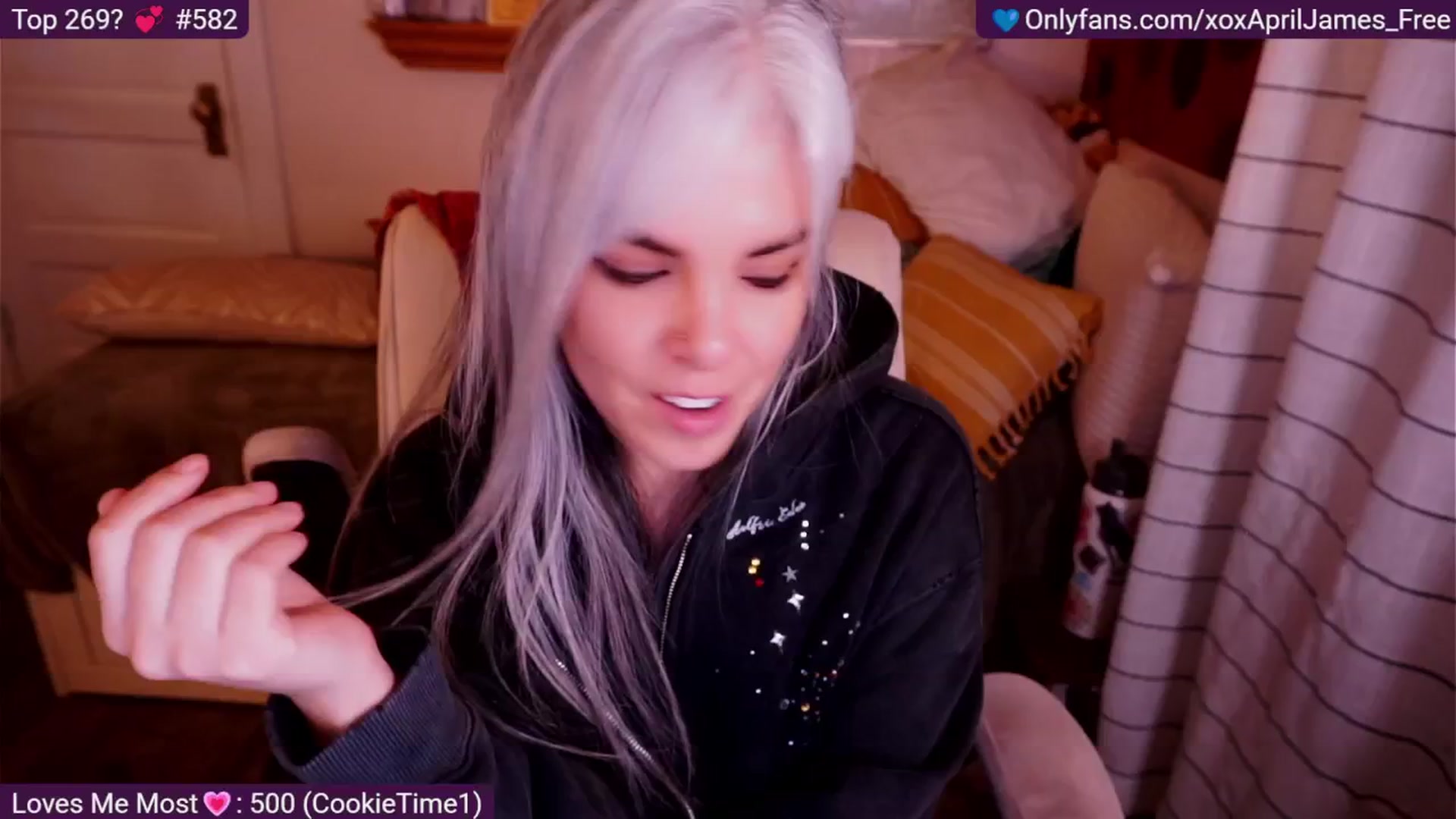 Gallery image thumbnail from AprilJames's myfreecams stream on, 01/11/2026, 02:18 image 15 of 20