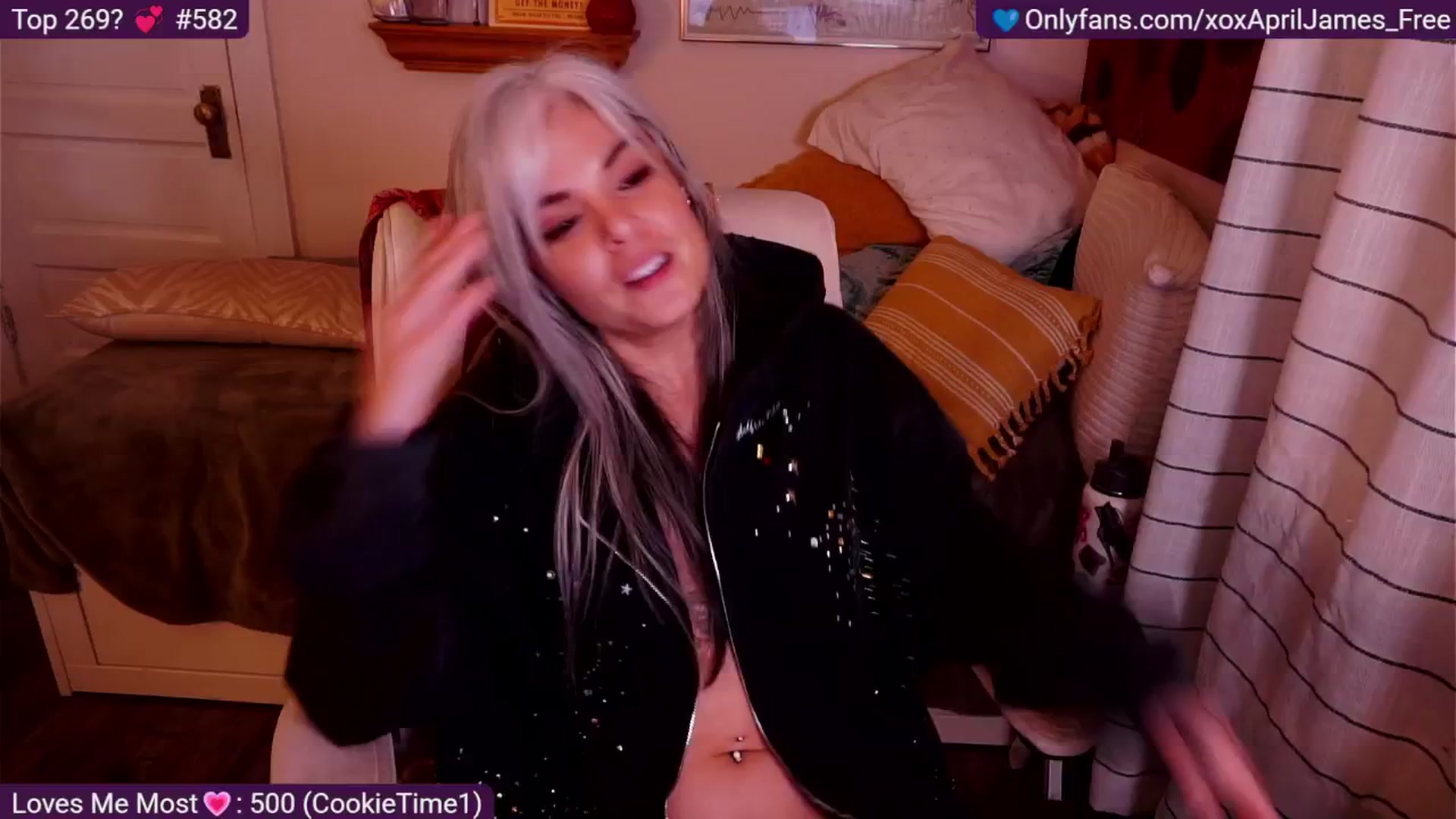 Gallery image thumbnail from AprilJames's myfreecams stream on, 01/11/2026, 02:18 image 18 of 20