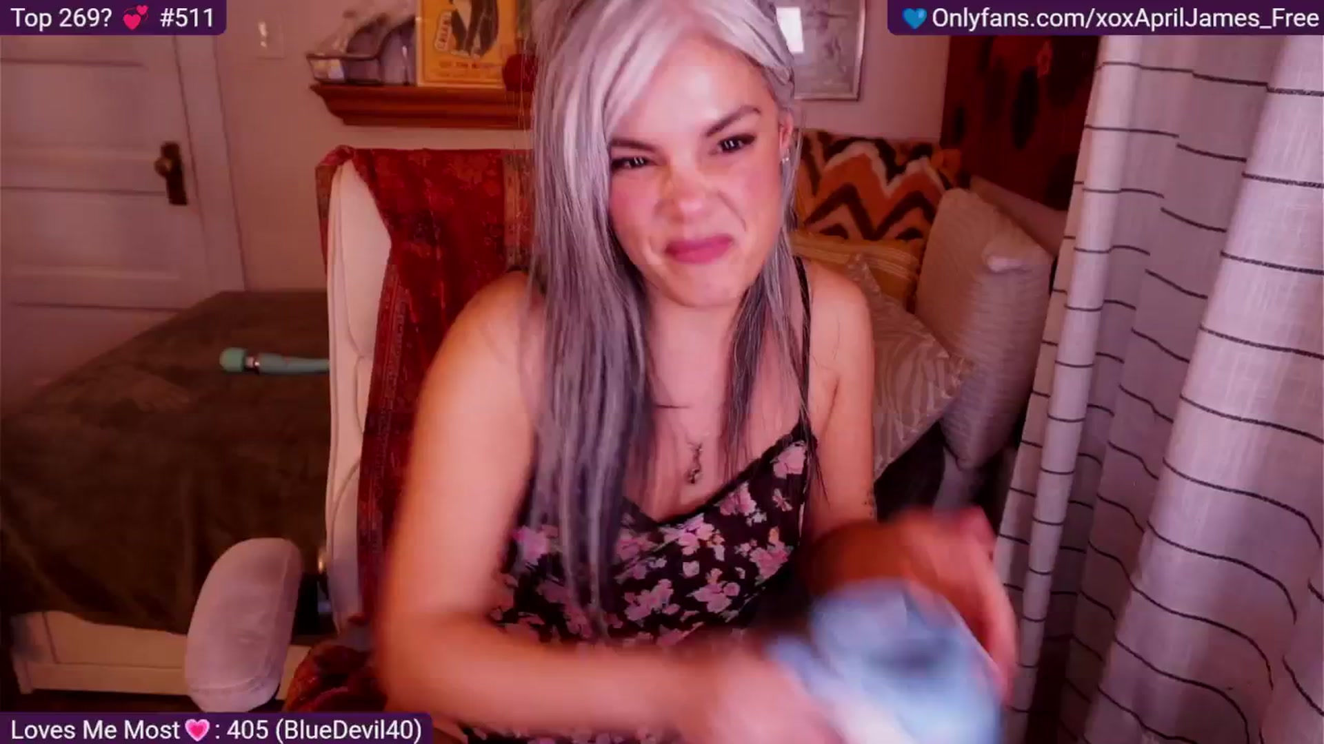 Gallery image thumbnail from AprilJames's myfreecams stream on, 01/15/2026, 24:42 image 7 of 20