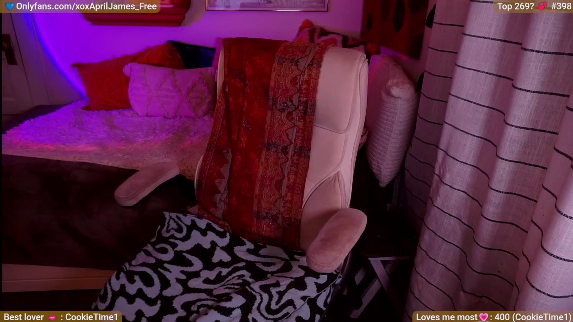Gallery image thumbnail from AprilJames's myfreecams stream on, 01/23/2026, 01:45 image 13 of 20