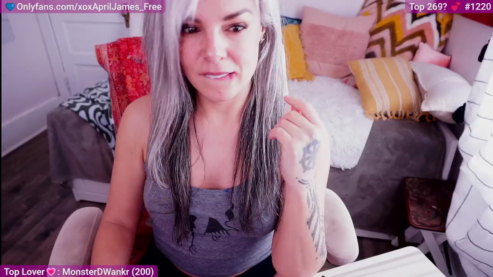 Gallery image thumbnail from AprilJames's myfreecams stream on, 02/01/2026, 19:31 image 9 of 20