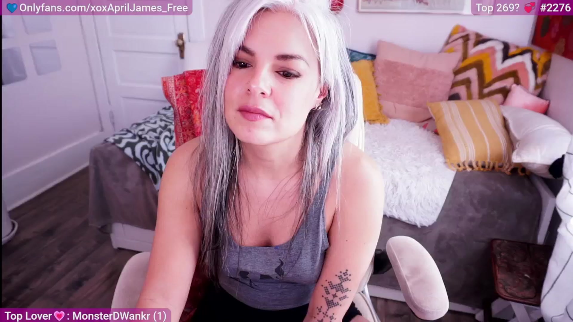 Gallery image thumbnail from AprilJames's myfreecams stream on, 02/01/2026, 19:31 image 2 of 20