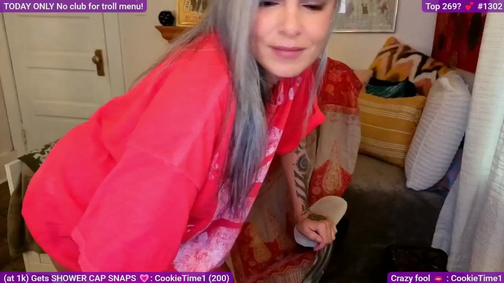 Gallery image thumbnail from AprilJames's myfreecams stream on, 04/02/2026, 24:02 image 1 of 20