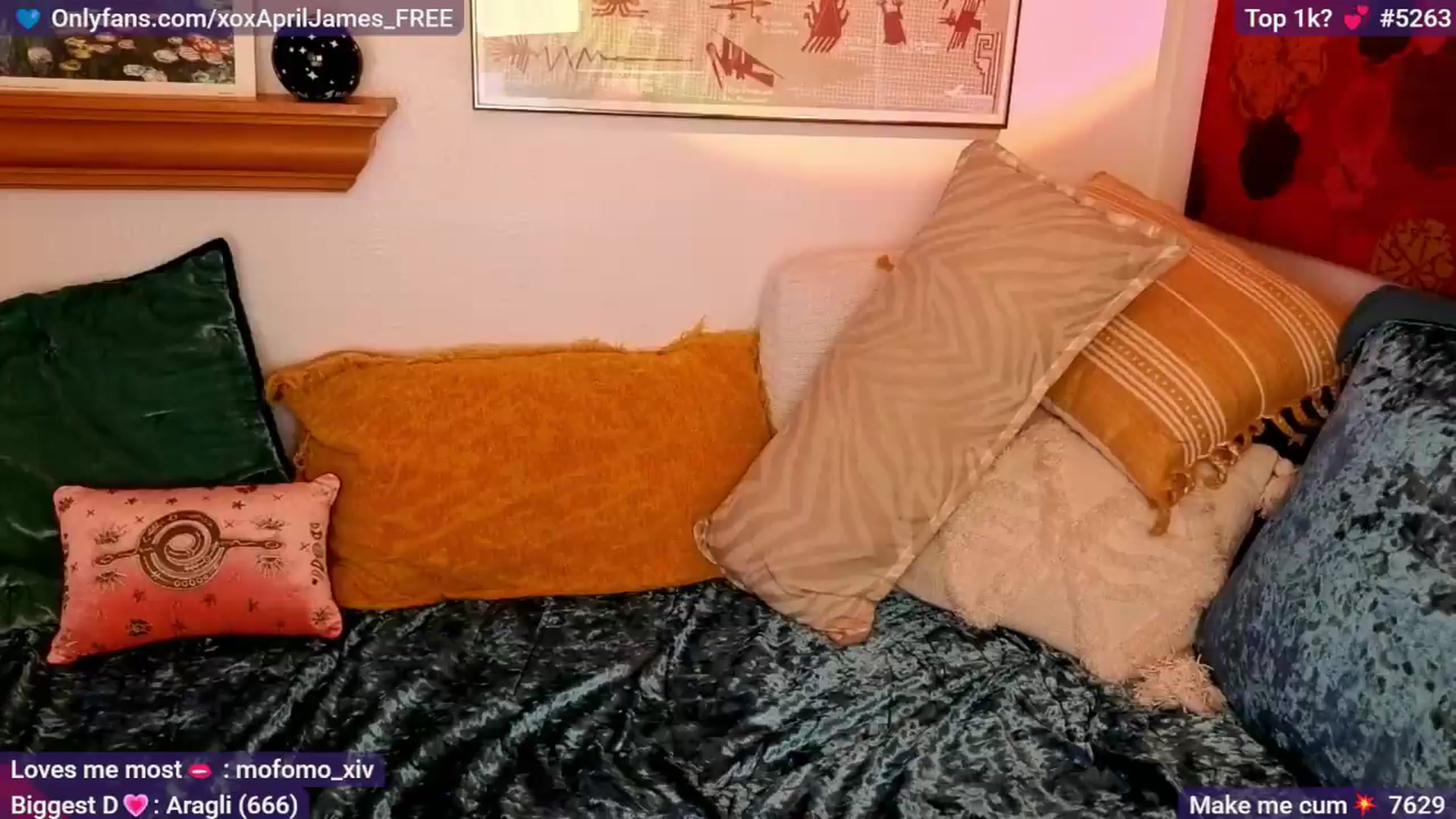Gallery image thumbnail from AprilJames's myfreecams stream on, 06/16/2026, 01:09 image 19 of 20