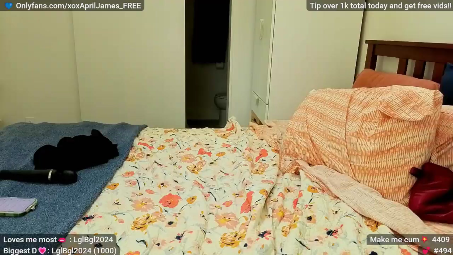 Gallery image thumbnail from AprilJames's myfreecams stream on, 07/03/2026, 20:25 image 9 of 20