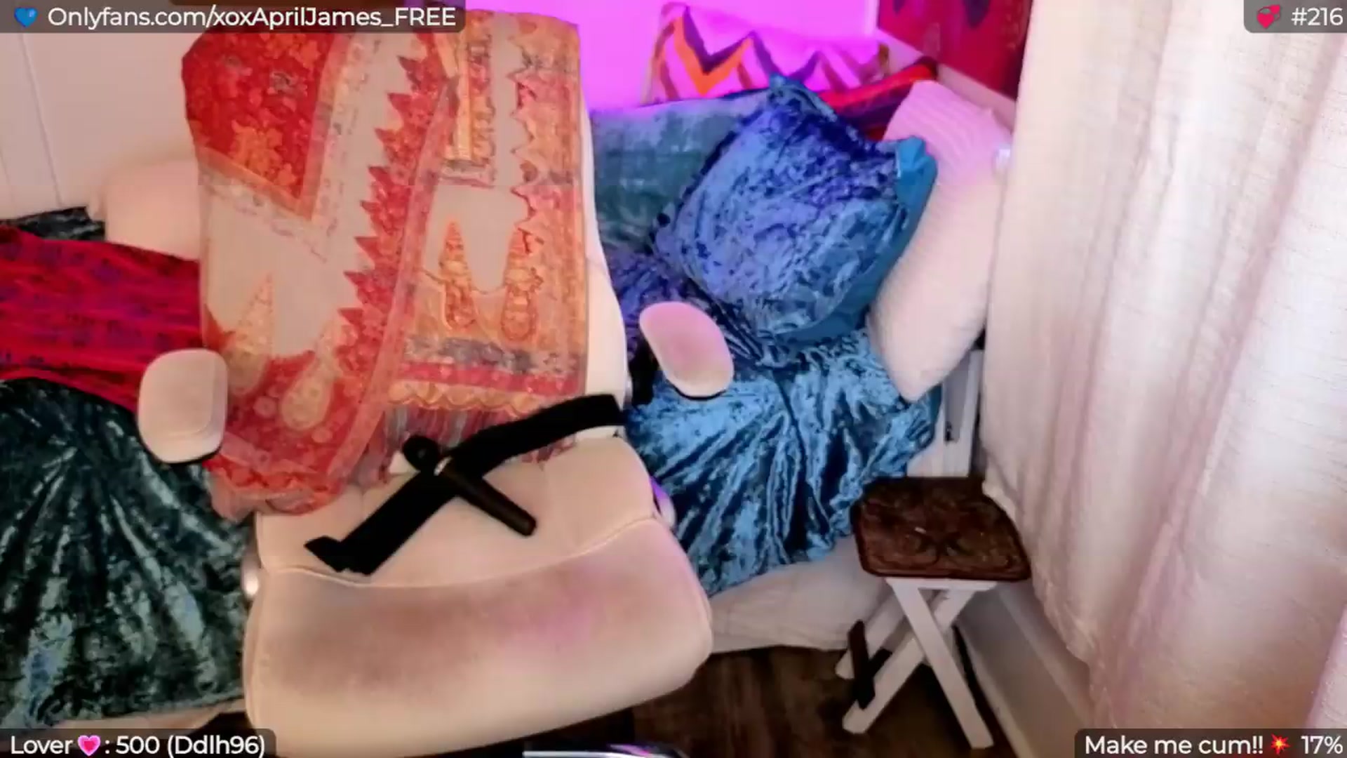 Gallery image thumbnail from AprilJames's myfreecams stream on, 08/18/2026, 02:08 image 13 of 20