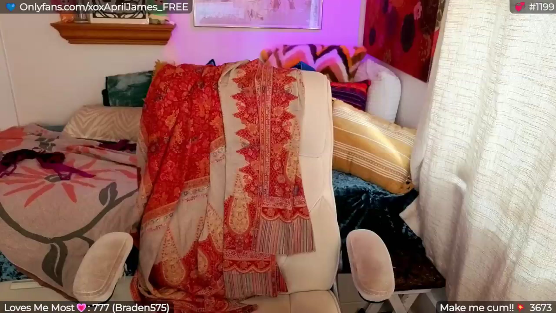Gallery image thumbnail from AprilJames's myfreecams stream on, 09/06/2026, 22:32 image 4 of 20