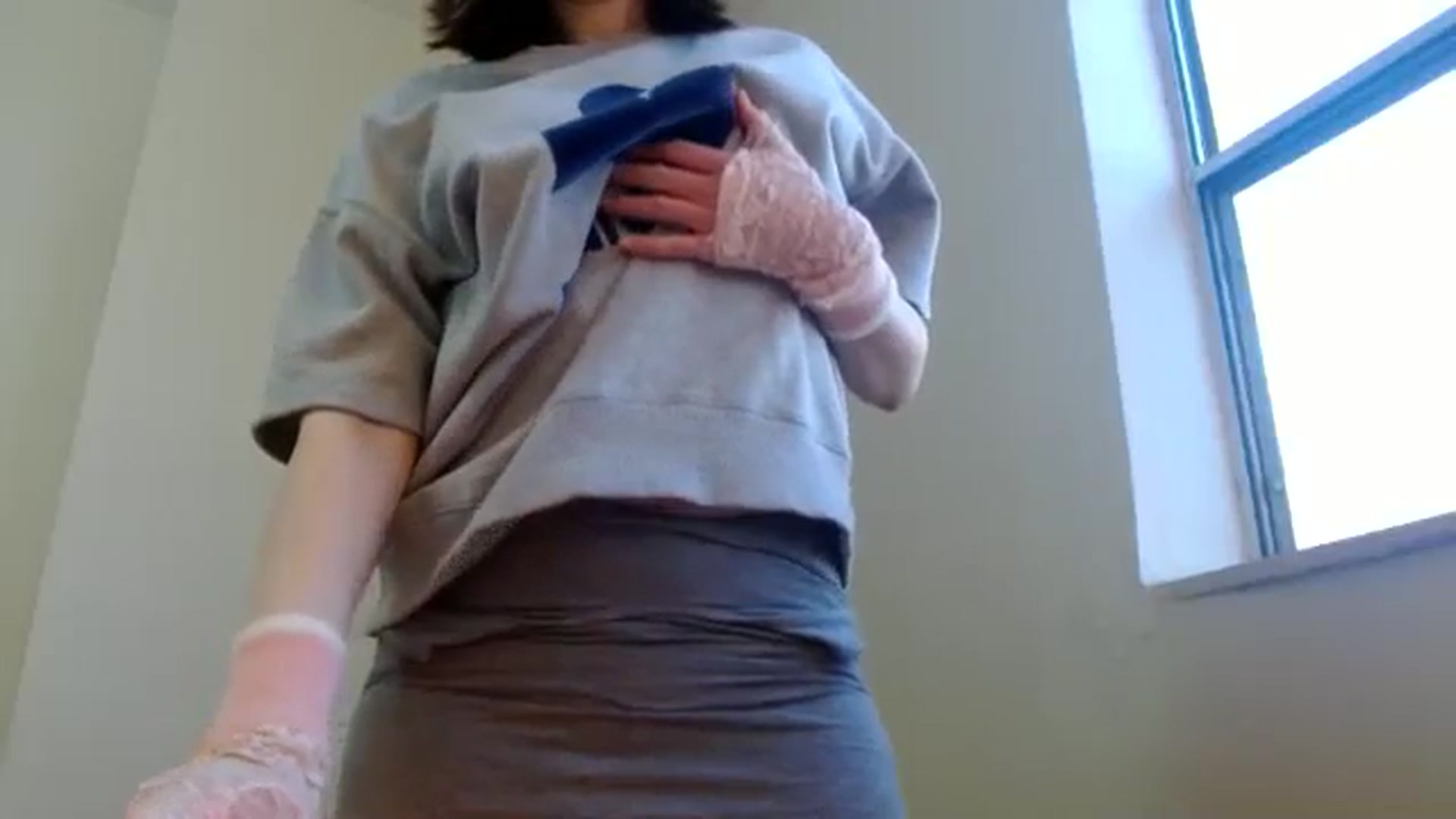 Gallery image thumbnail from AprilJazzHyde's myfreecams stream on, 05/16/2024, 24:11 image 16 of 20