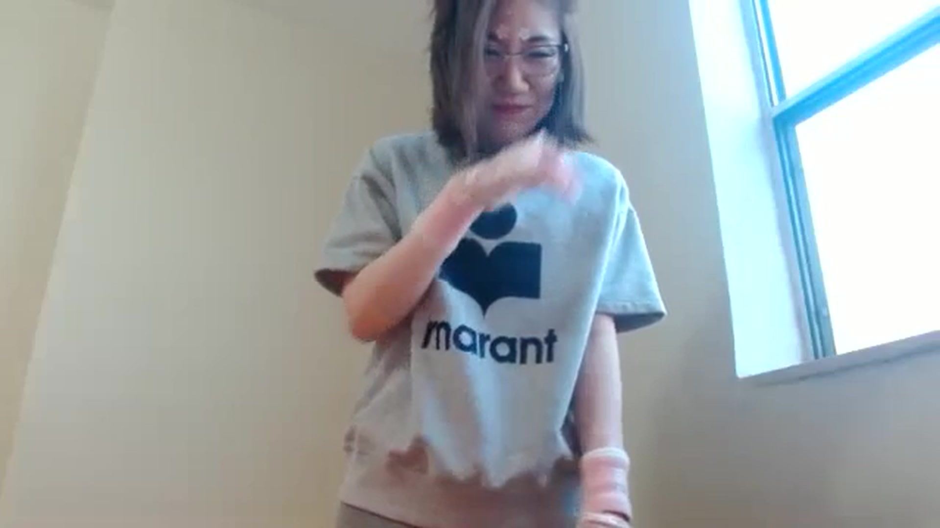 Gallery image thumbnail from AprilJazzHyde's myfreecams stream on, 05/16/2024, 24:11 image 10 of 20