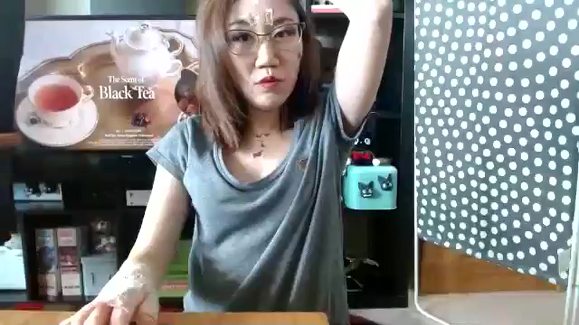 Gallery image thumbnail from AprilMei's myfreecams stream on, 06/13/2024, 17:17 image 6 of 20