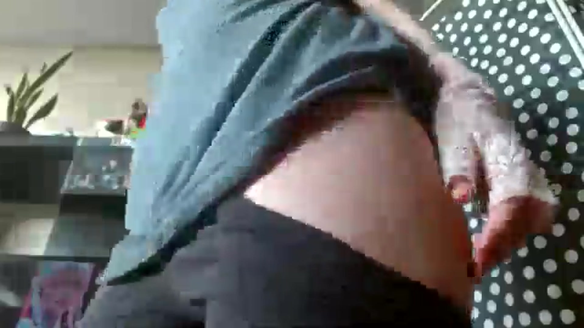 Gallery image thumbnail from AprilMei's myfreecams stream on, 06/17/2024, 23:47 image 14 of 20