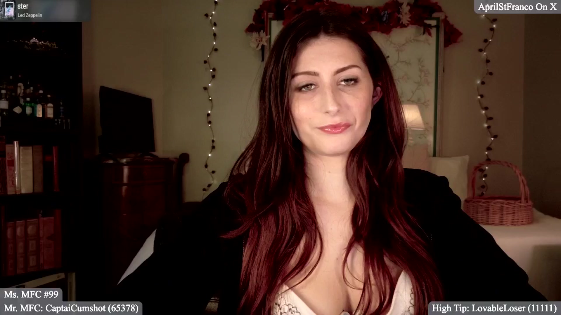 Gallery image thumbnail from AprilStFranco's myfreecams stream on, 11/21/2025, 03:25 image 16 of 20