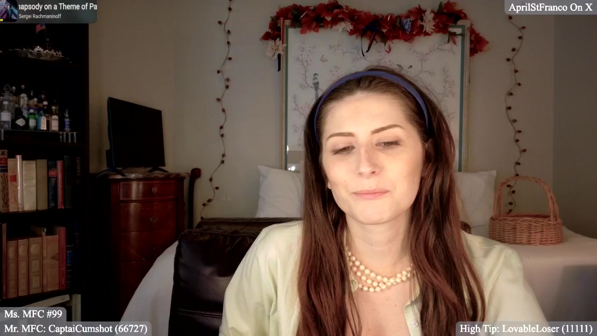 Gallery image thumbnail from AprilStFranco's myfreecams stream on, 11/21/2025, 18:44 image 4 of 20
