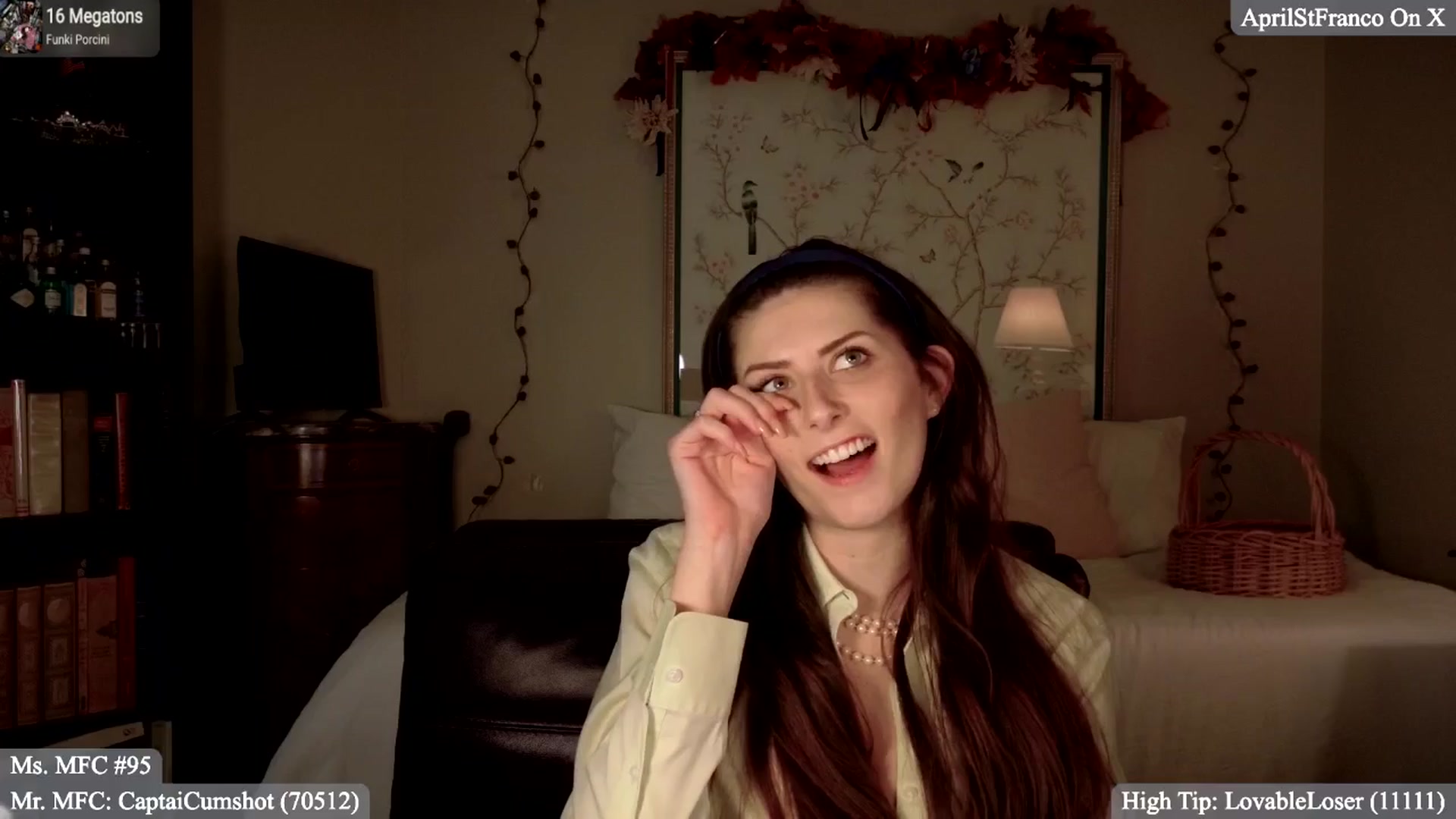 Gallery image thumbnail from AprilStFranco's myfreecams stream on, 11/22/2025, 05:38 image 9 of 20