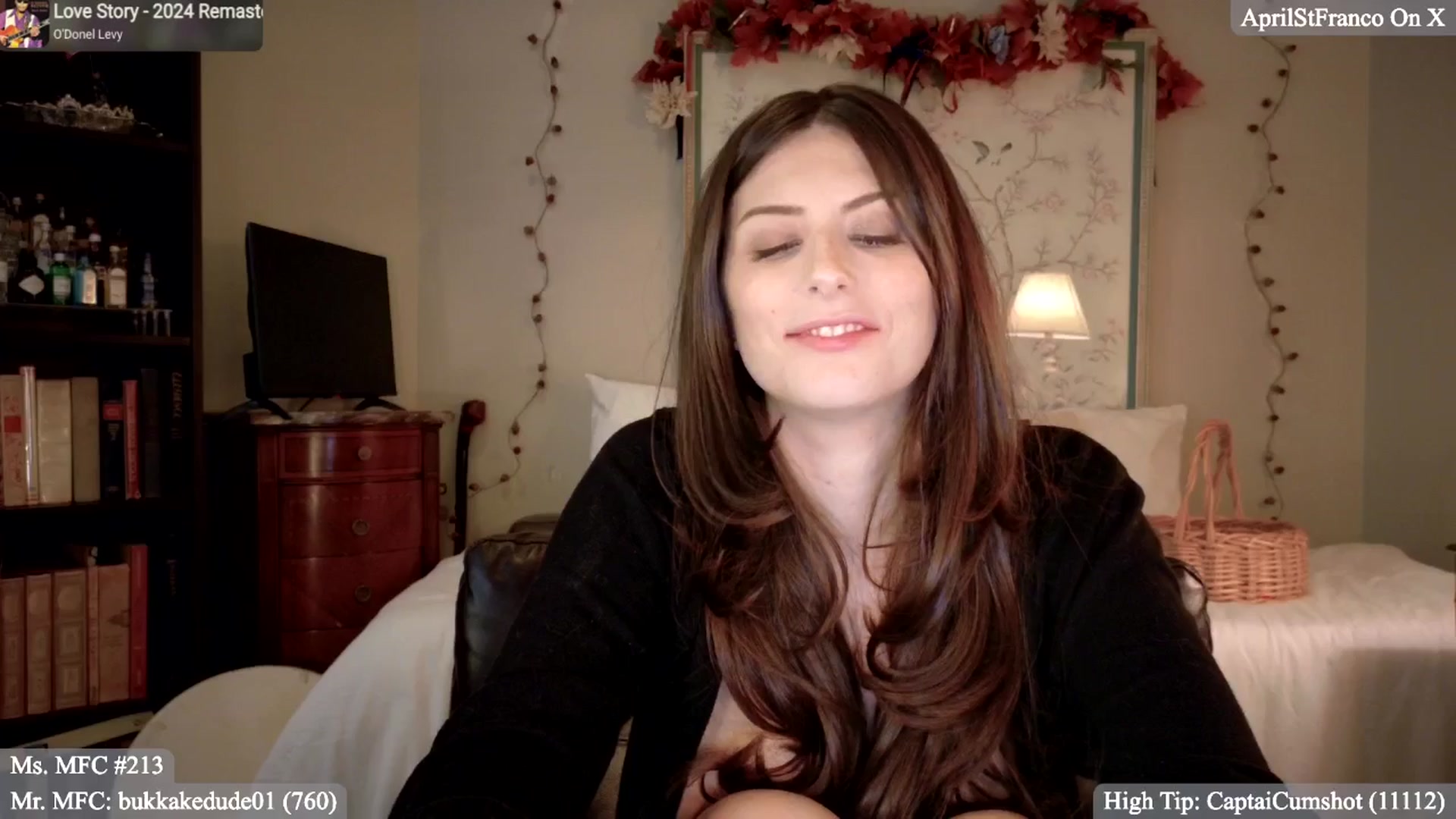Gallery image thumbnail from AprilStFranco's myfreecams stream on, 12/05/2025, 04:43 image 15 of 20