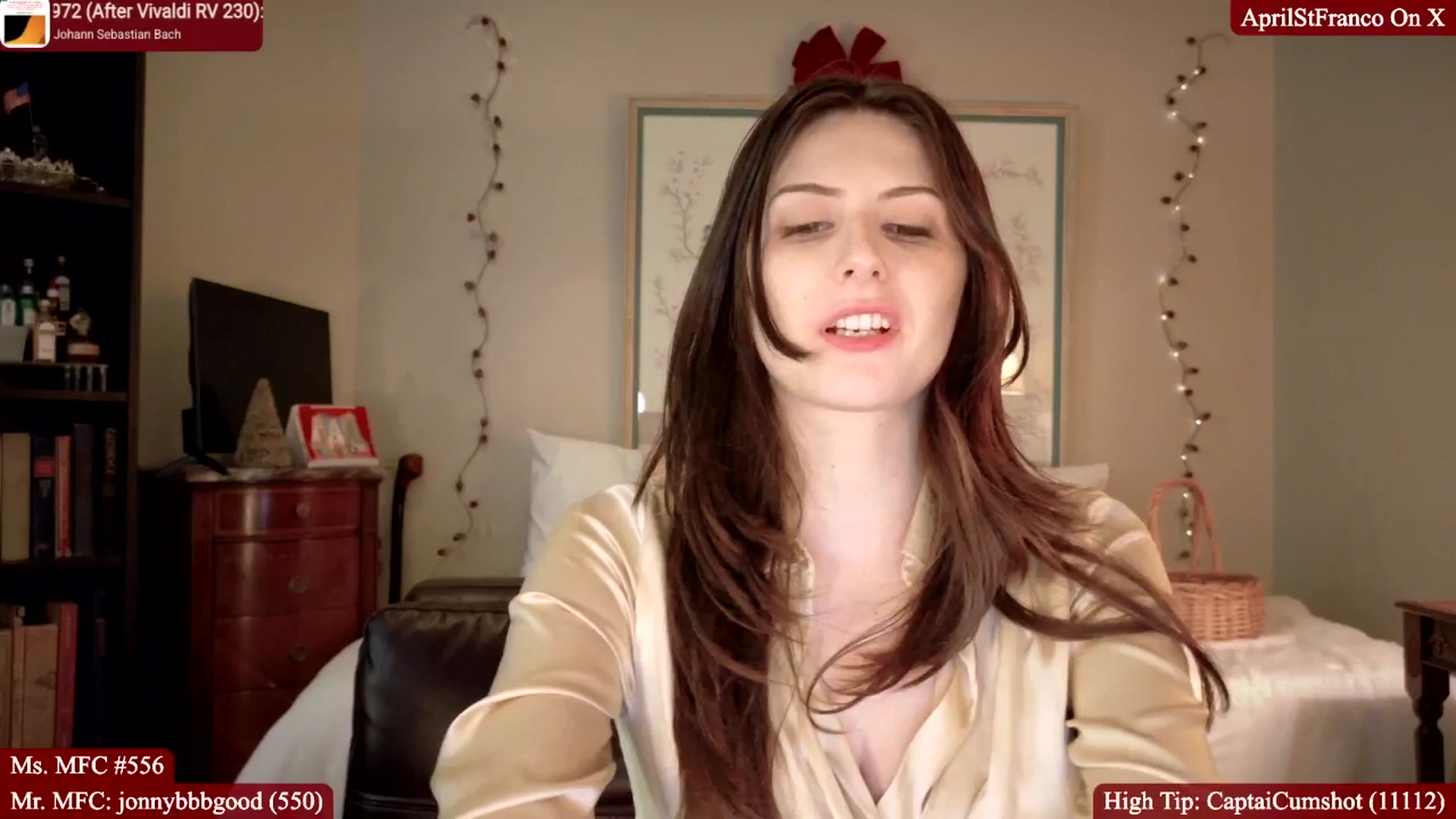 Gallery image thumbnail from AprilStFranco's myfreecams stream on, 12/16/2025, 22:43 image 18 of 20
