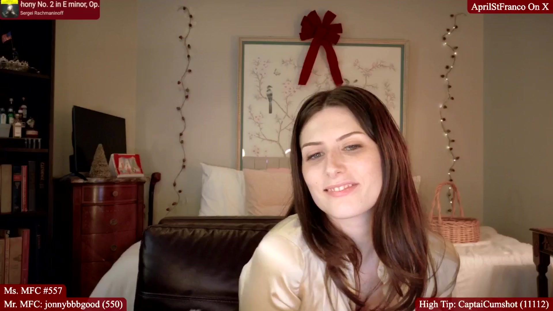 Gallery image thumbnail from AprilStFranco's myfreecams stream on, 12/16/2025, 22:43 image 2 of 20