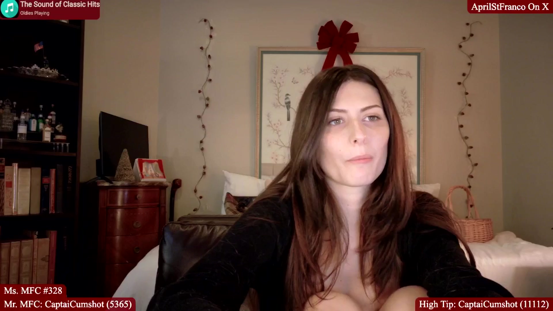 Gallery image thumbnail from AprilStFranco's myfreecams stream on, 12/18/2025, 22:59 image 16 of 20