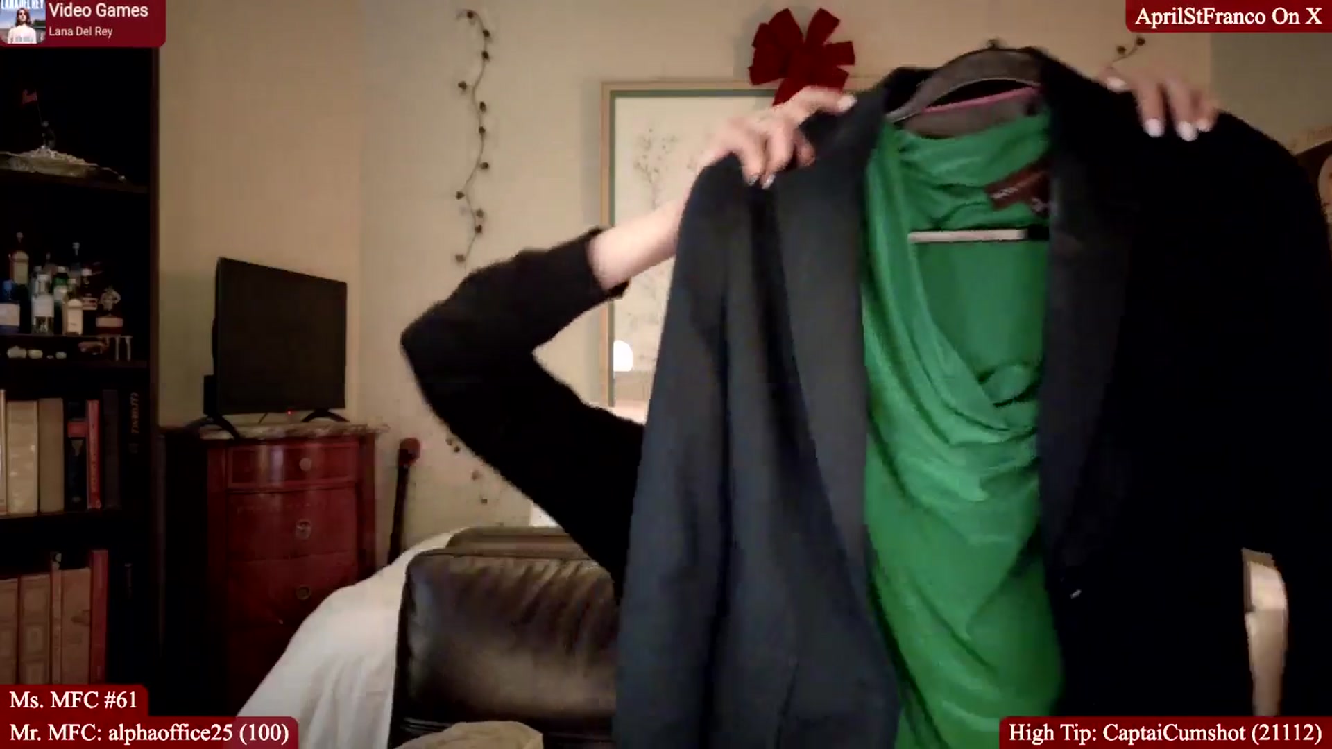 Gallery image thumbnail from AprilStFranco's myfreecams stream on, 01/05/2026, 23:46 image 5 of 20