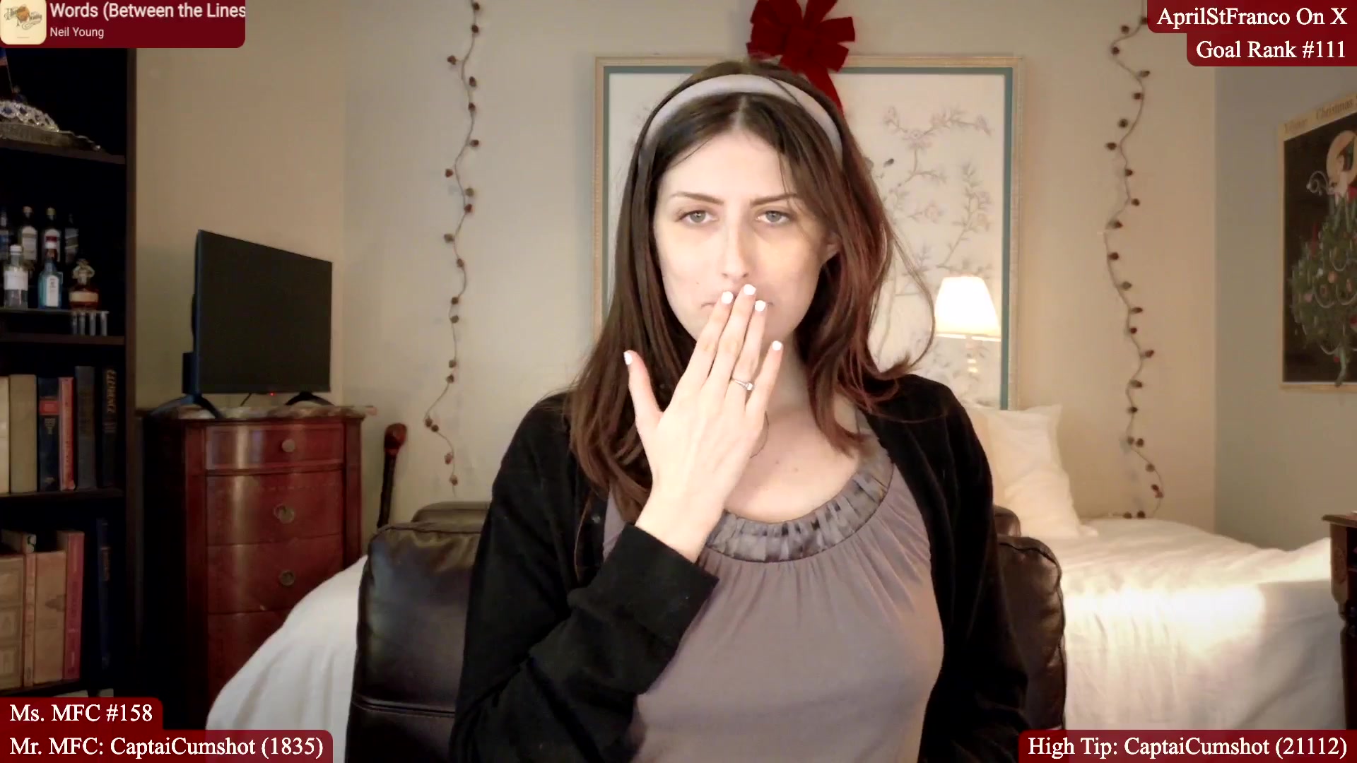 Gallery image thumbnail from AprilStFranco's myfreecams stream on, 01/20/2026, 21:45 image 10 of 20
