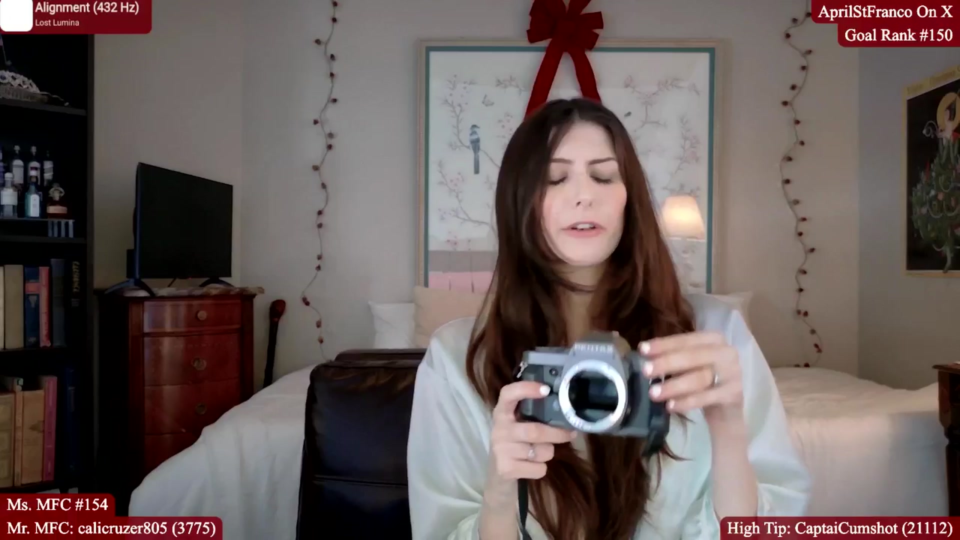 Gallery image thumbnail from AprilStFranco's myfreecams stream on, 01/21/2026, 18:03 image 7 of 20
