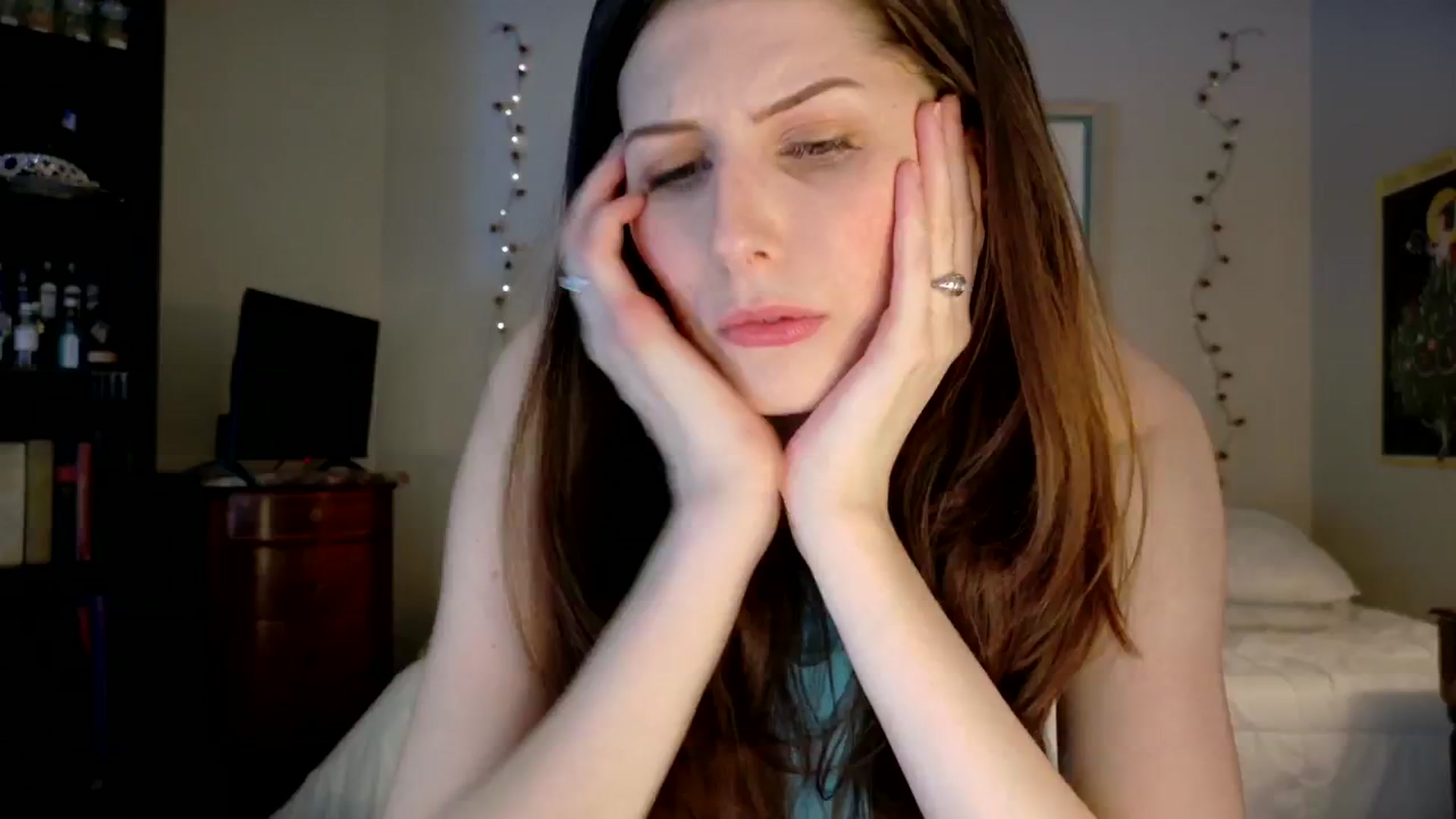 Gallery image thumbnail from AprilStFranco's myfreecams stream on, 02/10/2026, 21:17 image 4 of 20