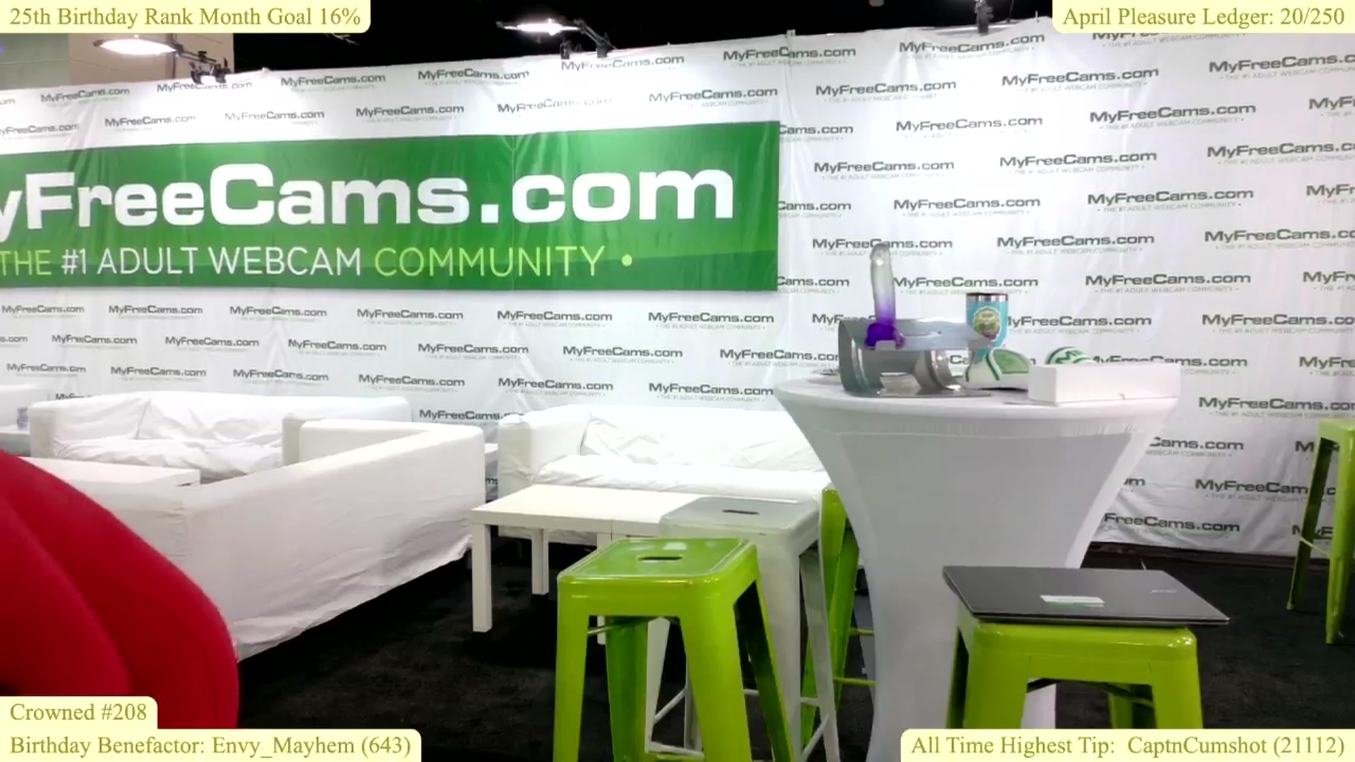 Gallery image thumbnail from AprilStFranco's myfreecams stream on, 04/11/2026, 03:36 image 9 of 20