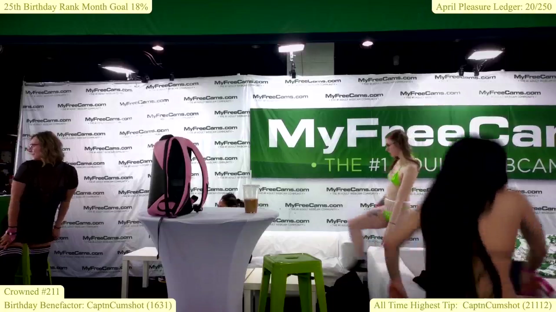 Gallery image thumbnail from AprilStFranco's myfreecams stream on, 04/12/2026, 01:25 image 19 of 20