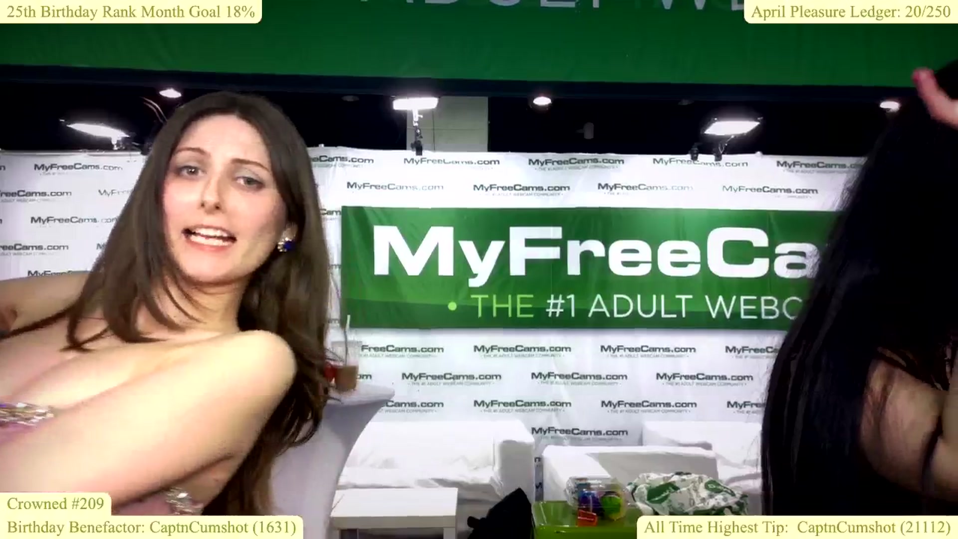 Gallery image thumbnail from AprilStFranco's myfreecams stream on, 04/12/2026, 03:03 image 4 of 20
