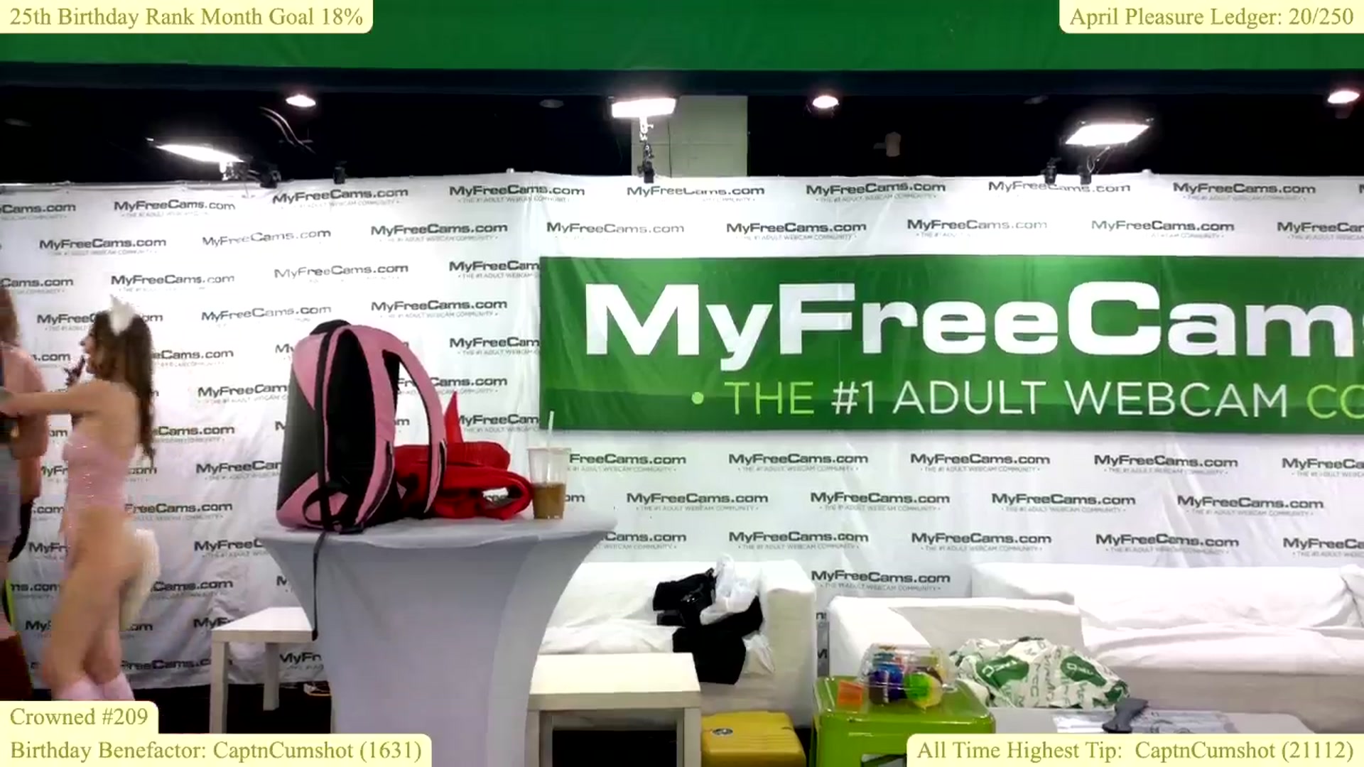 Gallery image thumbnail from AprilStFranco's myfreecams stream on, 04/12/2026, 03:03 image 8 of 20