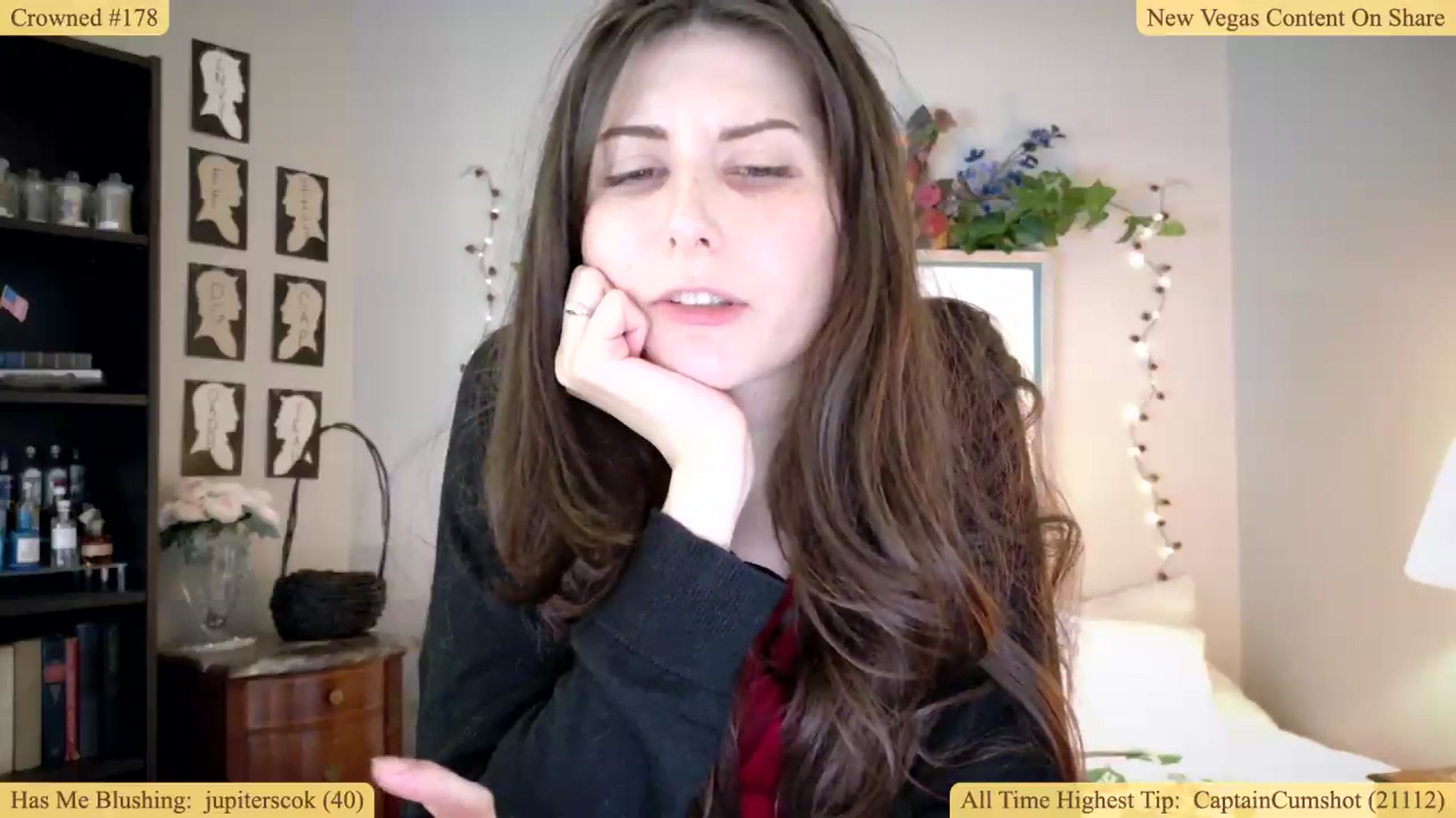Gallery image thumbnail from AprilStFranco's myfreecams stream on, 06/05/2026, 17:54 image 6 of 20