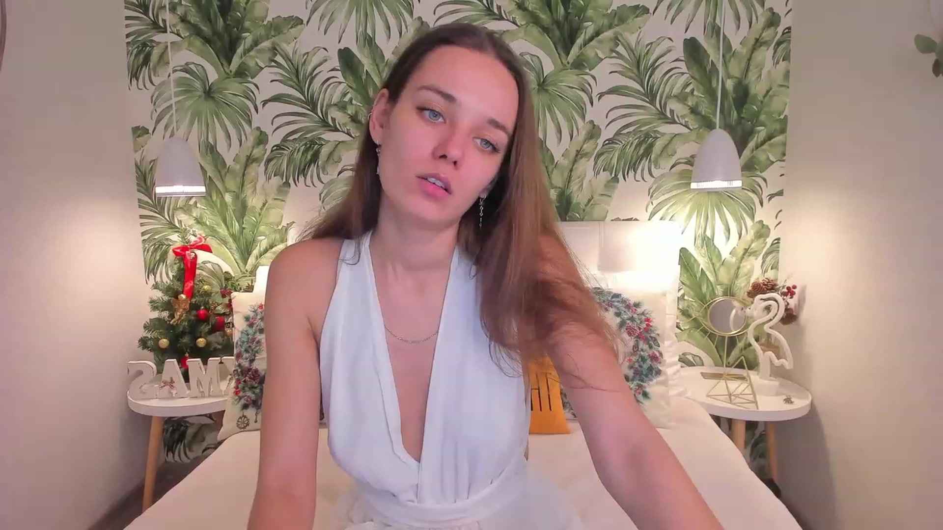 Gallery image thumbnail from AprilWong's myfreecams stream on, 01/04/2023, 18:58 image 6 of 20