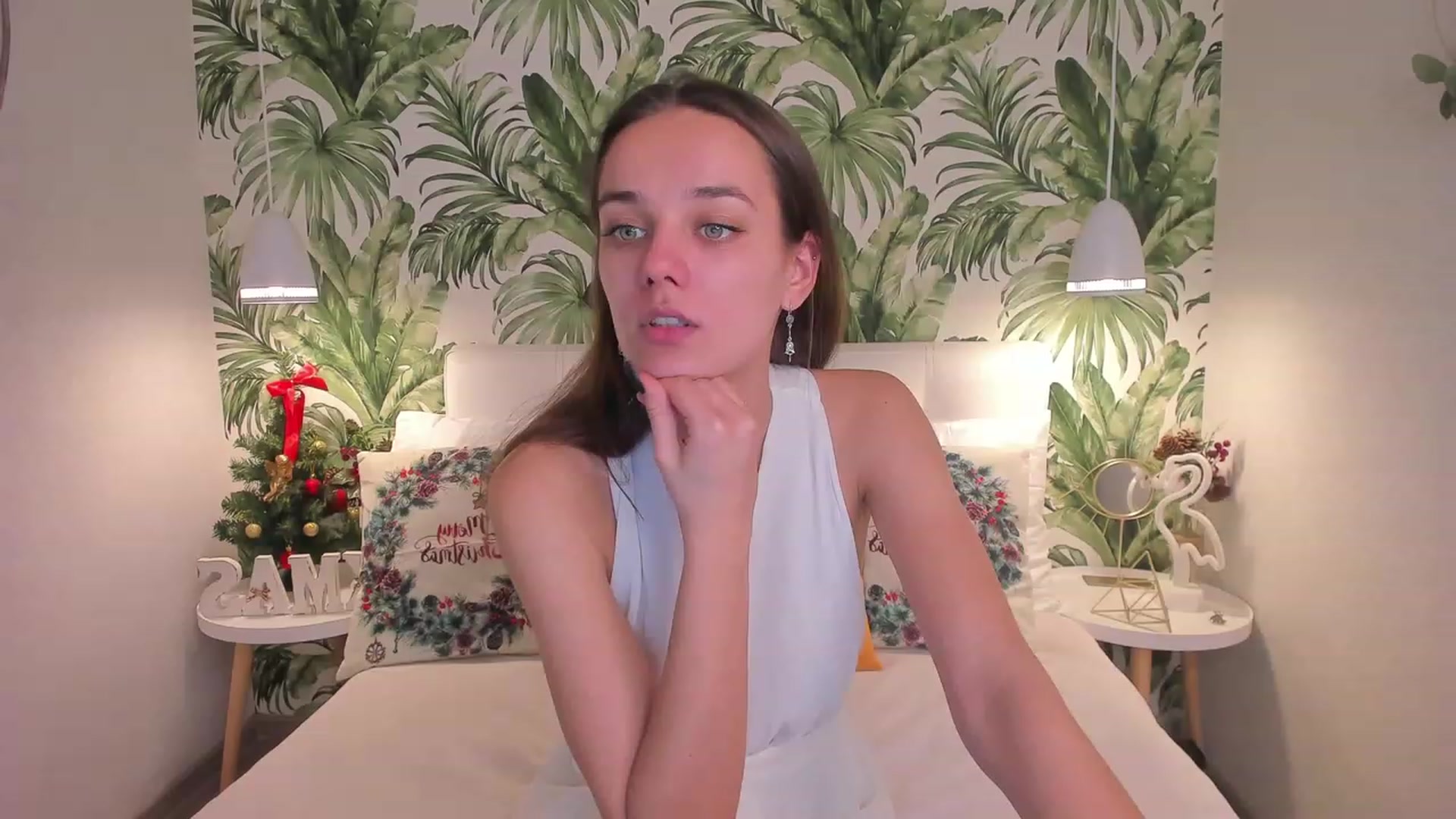 Gallery image thumbnail from AprilWong's myfreecams stream on, 01/04/2023, 18:58 image 7 of 20