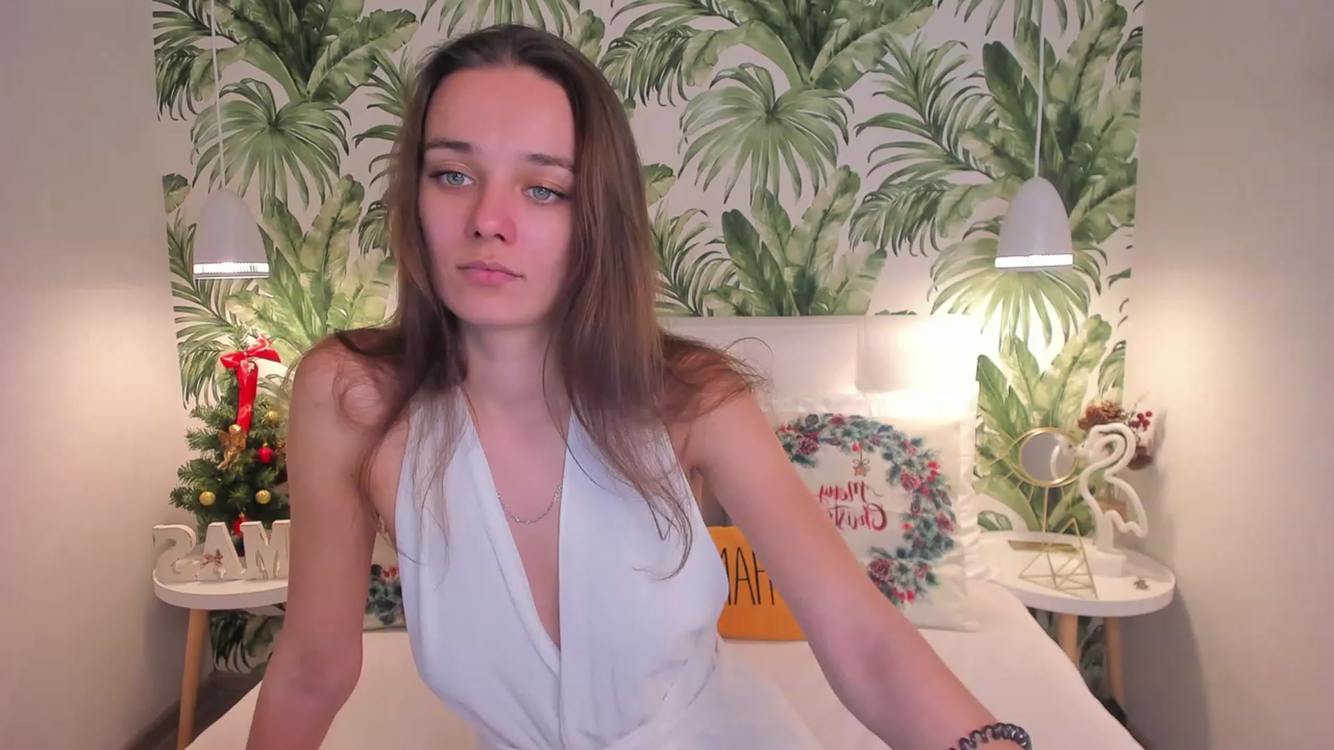 Gallery image thumbnail from AprilWong's myfreecams stream on, 01/04/2023, 18:58 image 17 of 20