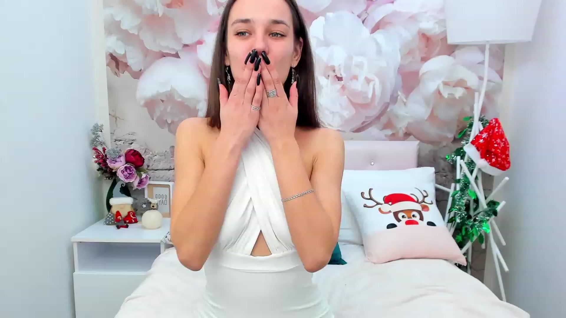 Gallery image thumbnail from AprilWong's myfreecams stream on, 01/09/2023, 15:21 image 20 of 20