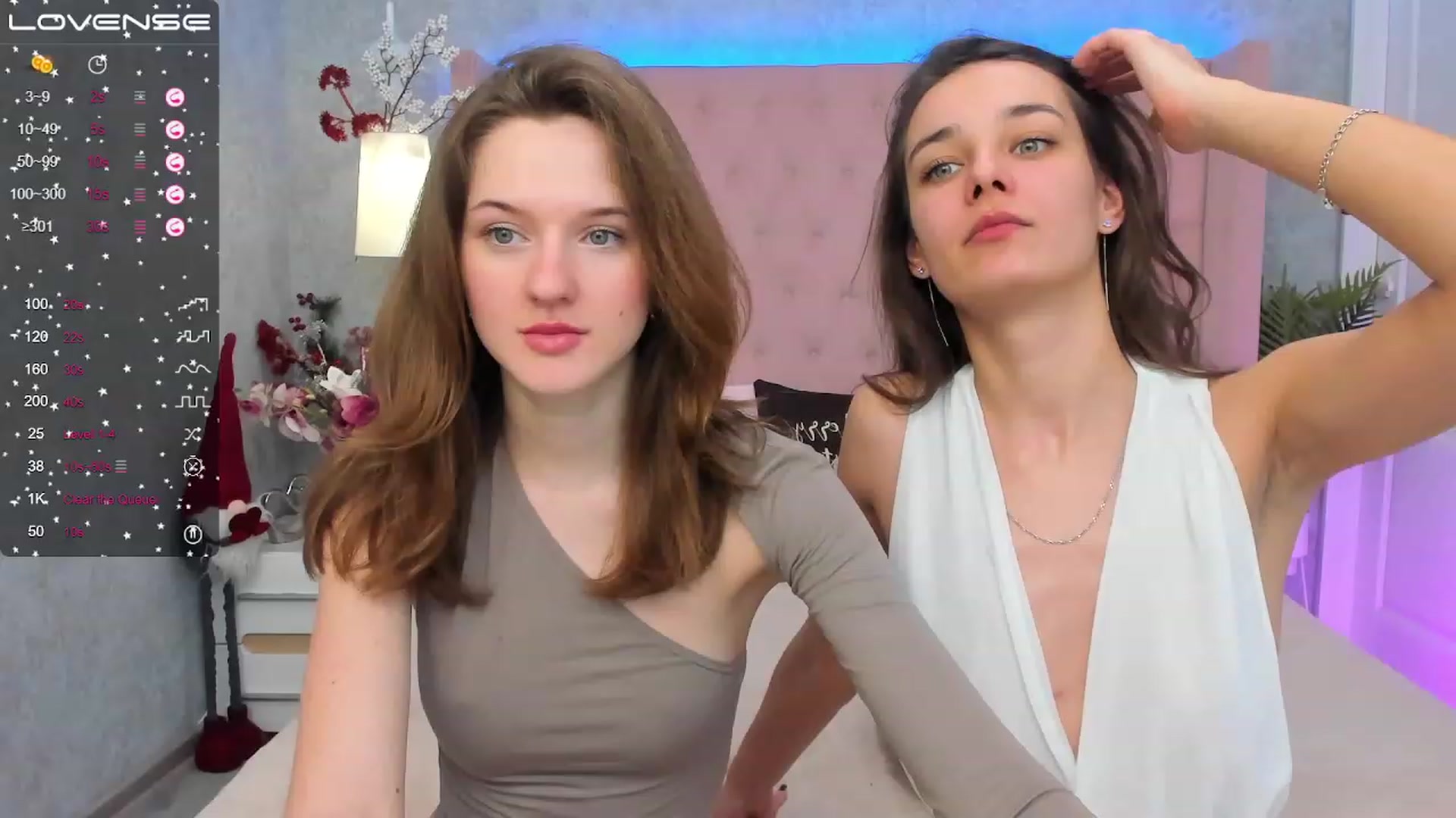 Gallery image thumbnail from AprilWong's myfreecams stream on, 01/16/2023, 14:04 image 1 of 20