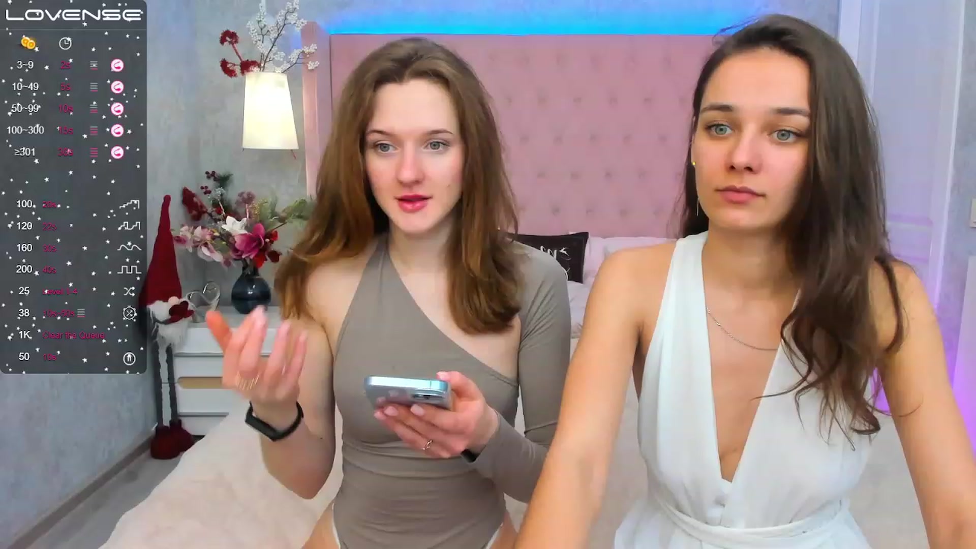 Gallery image thumbnail from AprilWong's myfreecams stream on, 01/16/2023, 18:09 image 1 of 20