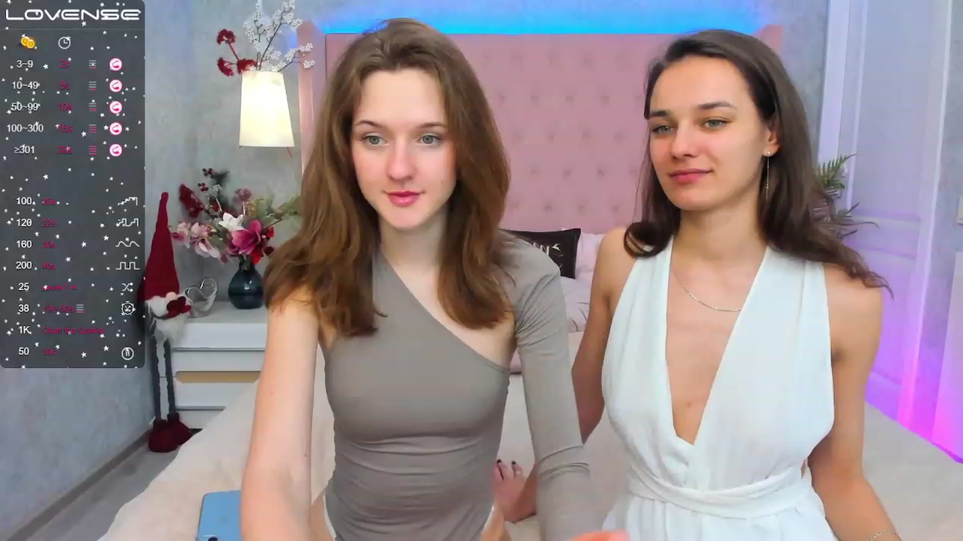 Gallery image thumbnail from AprilWong's myfreecams stream on, 01/16/2023, 18:09 image 6 of 20