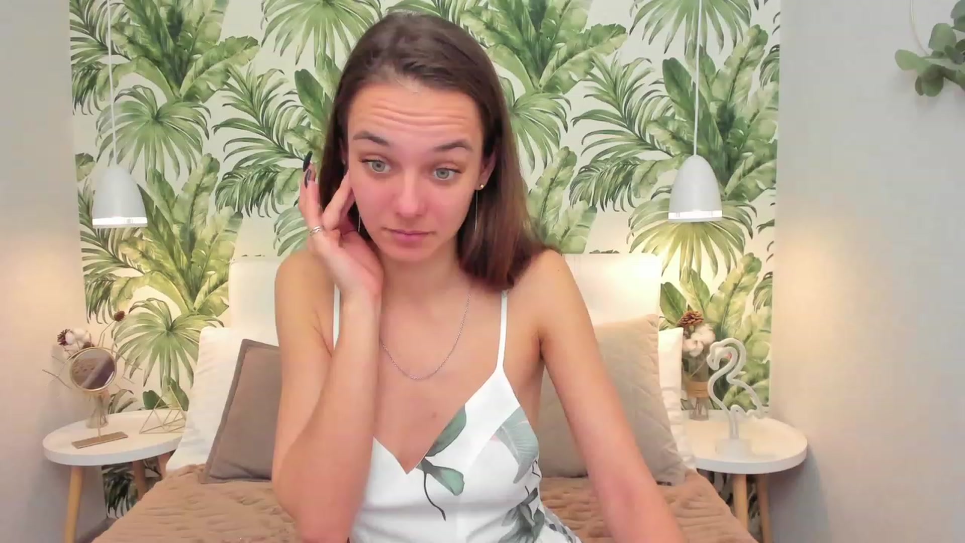 Gallery image thumbnail from AprilWong's myfreecams stream on, 01/20/2023, 08:32 image 3 of 20