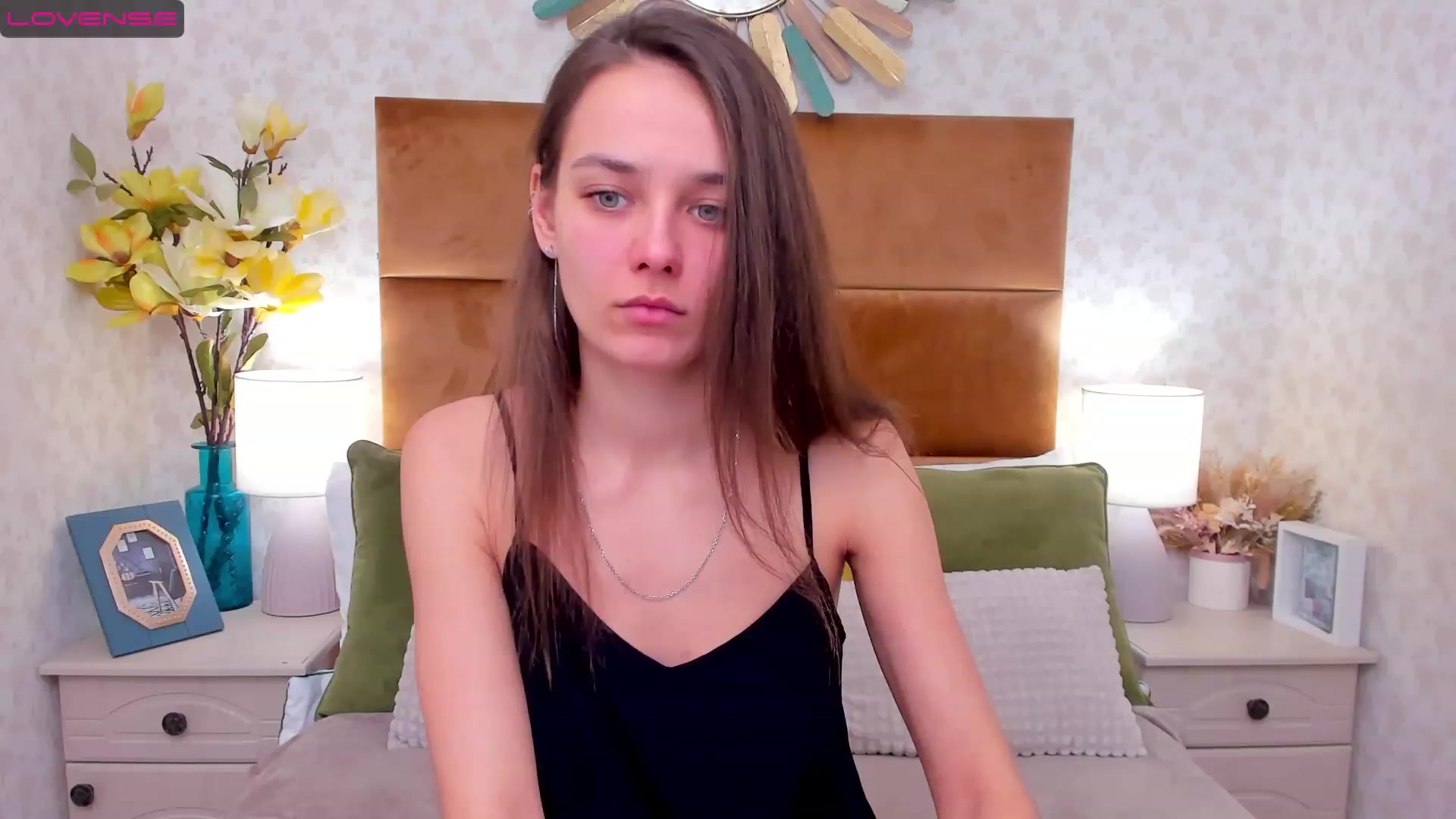 Gallery image thumbnail from AprilWong's myfreecams stream on, 01/22/2023, 13:37 image 1 of 20
