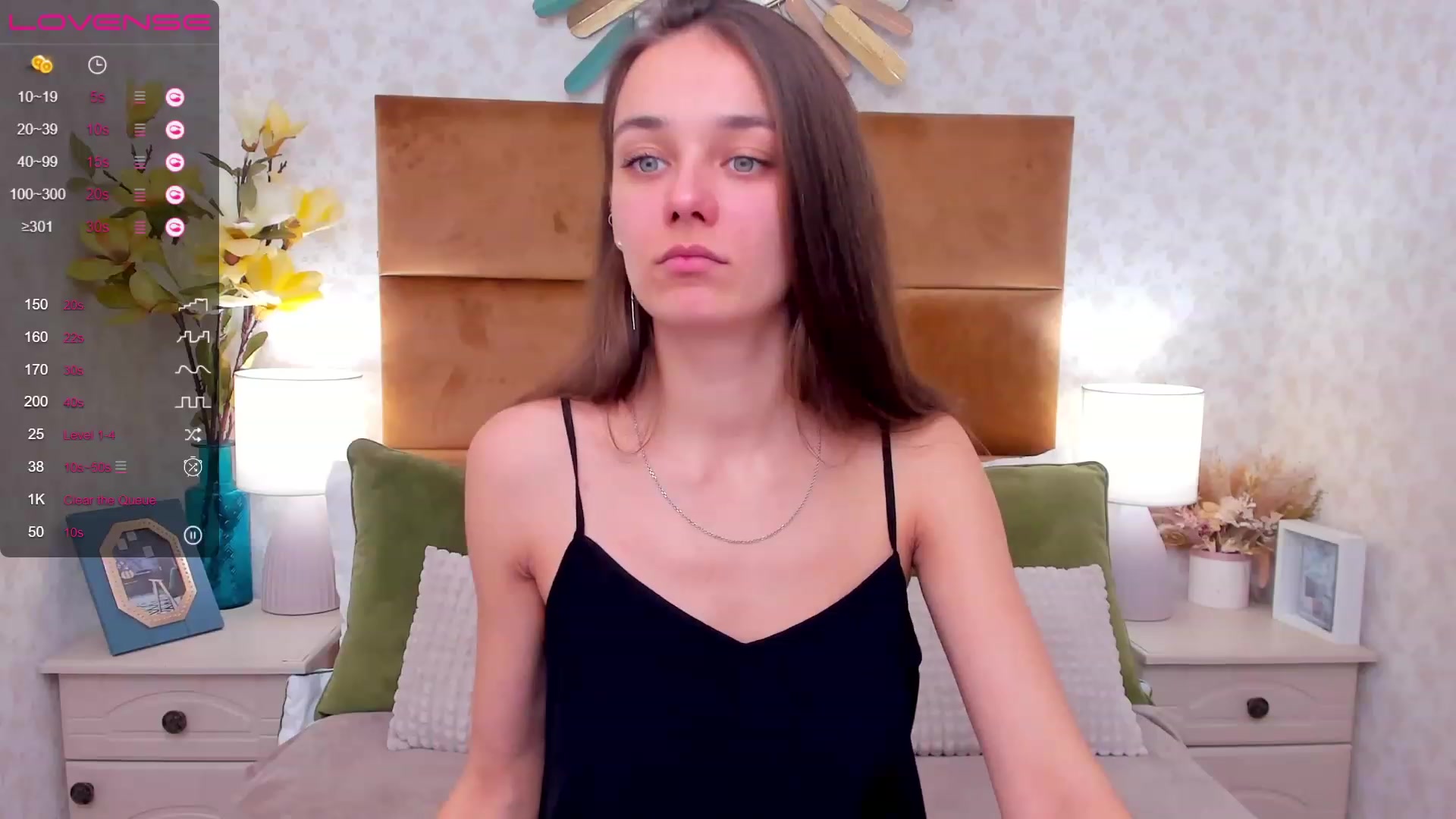 Gallery image thumbnail from AprilWong's myfreecams stream on, 01/22/2023, 13:37 image 17 of 20