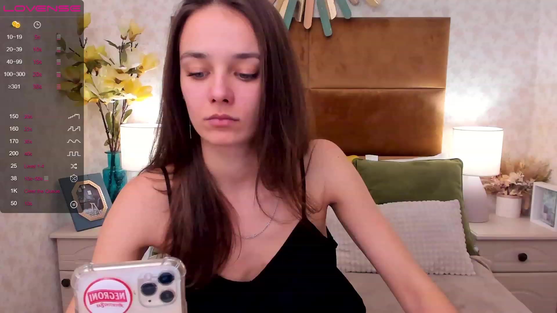 Gallery image thumbnail from AprilWong's myfreecams stream on, 01/22/2023, 15:03 image 2 of 20