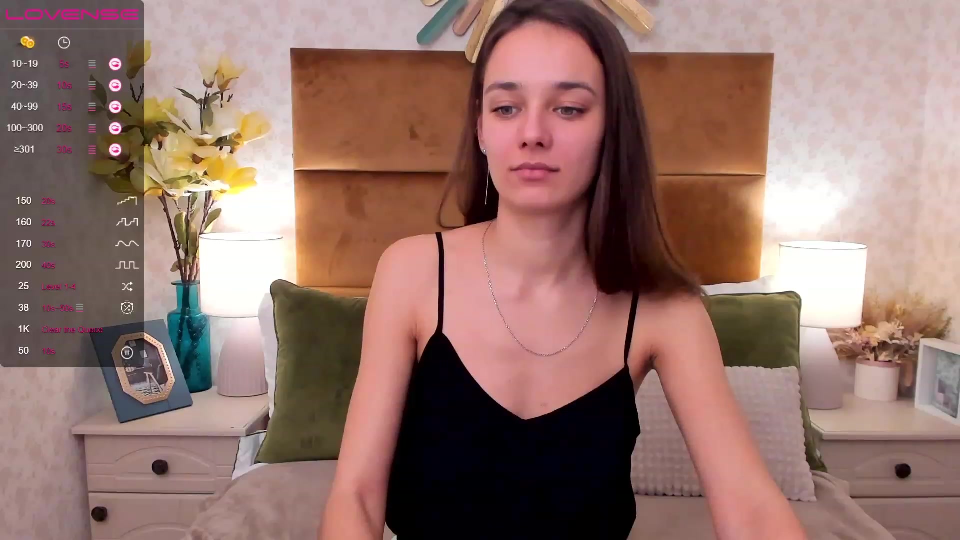 Gallery image thumbnail from AprilWong's myfreecams stream on, 01/22/2023, 19:03 image 8 of 20