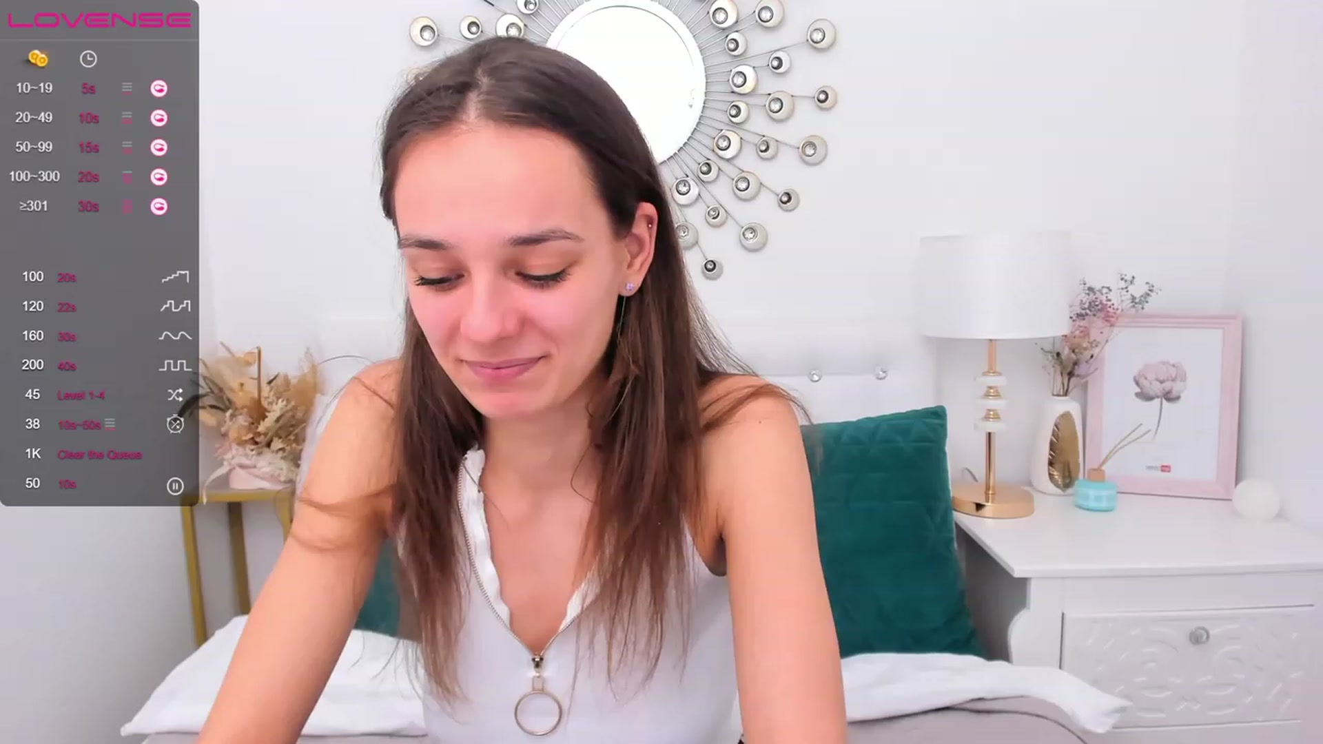 Gallery image thumbnail from AprilWong's myfreecams stream on, 01/28/2023, 19:31 image 12 of 20