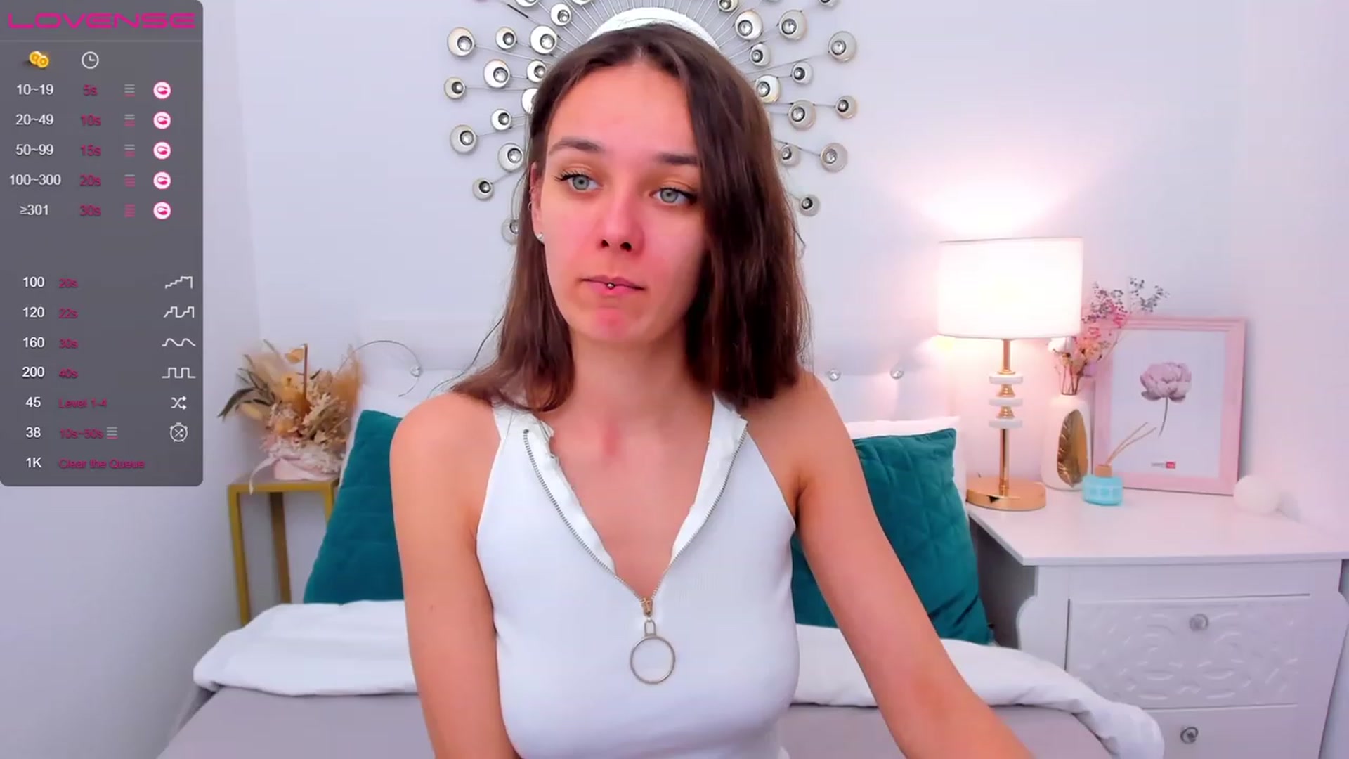 Gallery image thumbnail from AprilWong's myfreecams stream on, 01/29/2023, 13:58 image 8 of 20
