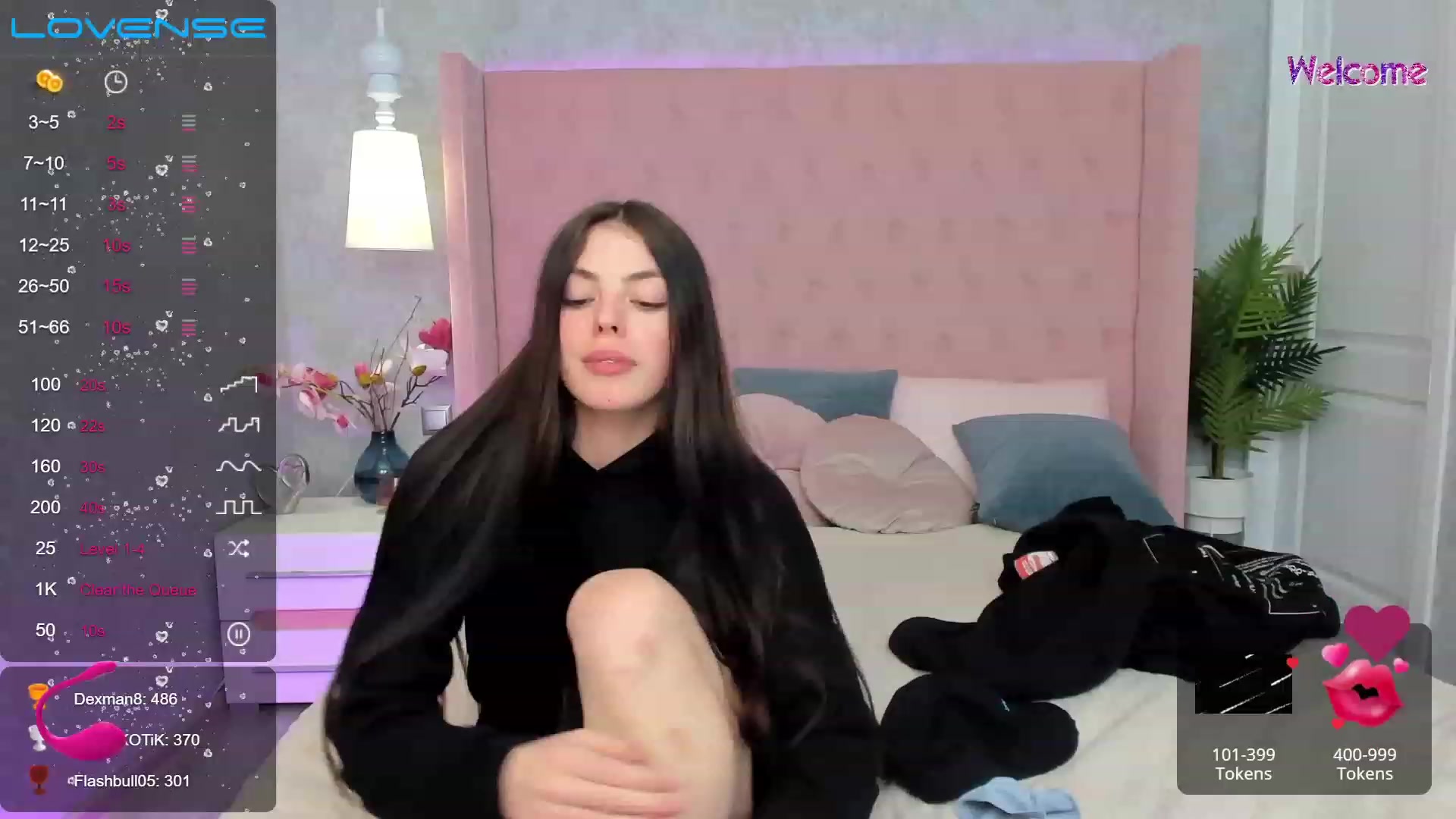 Gallery image thumbnail from AprilWong's myfreecams stream on, 01/30/2023, 19:46 image 20 of 20