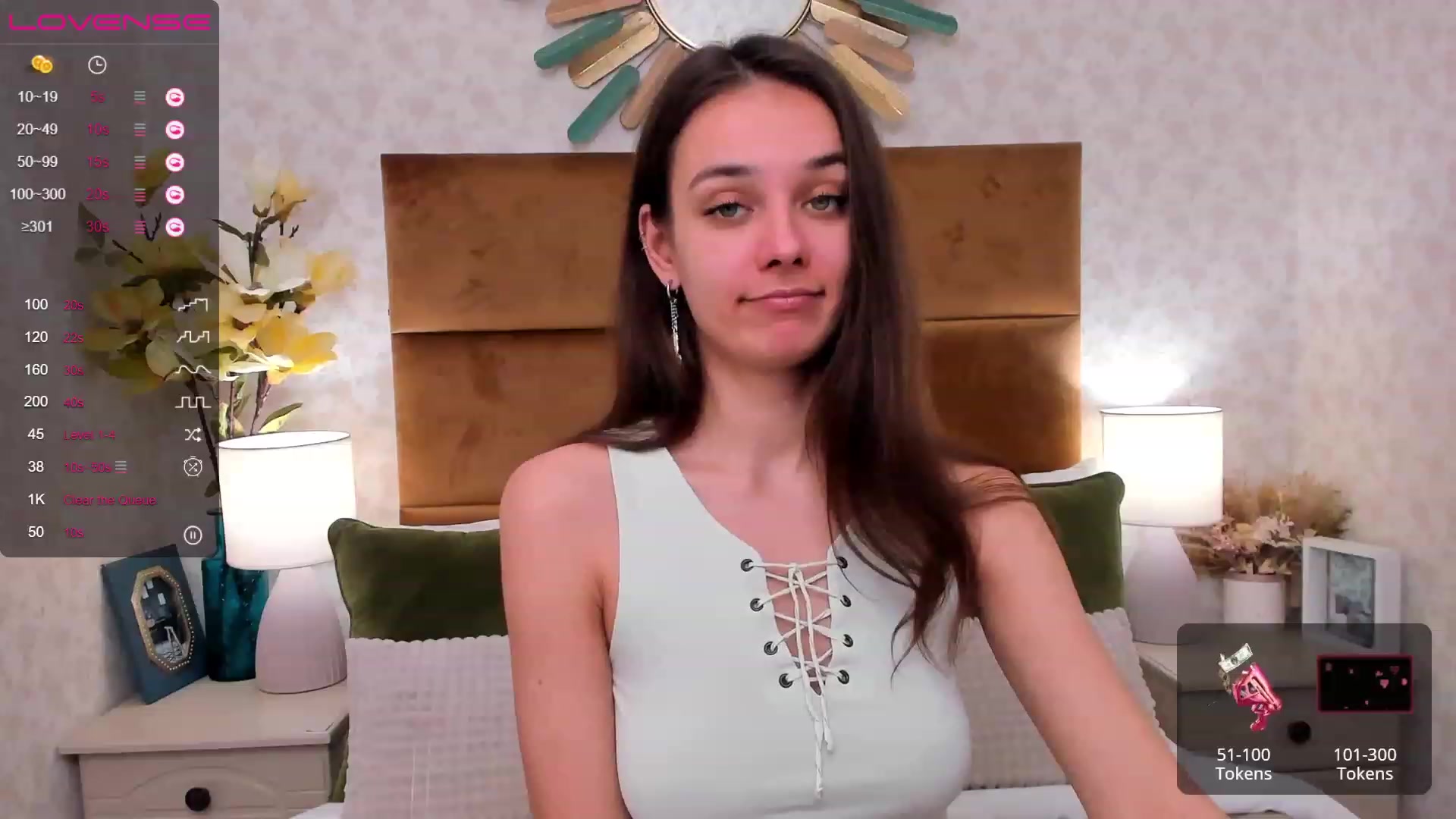 Gallery image thumbnail from AprilWong's myfreecams stream on, 01/31/2023, 13:43 image 12 of 20