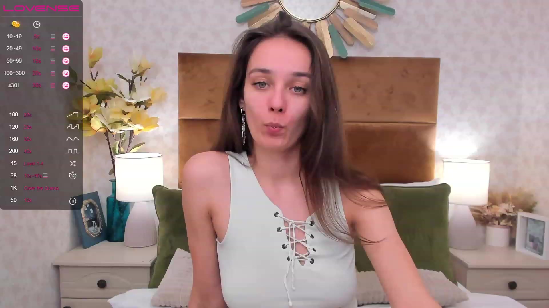 Gallery image thumbnail from AprilWong's myfreecams stream on, 01/31/2023, 16:20 image 1 of 20